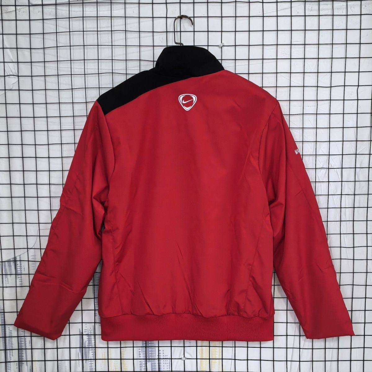 Manchester United 2007 vintage pre-match windbreaker