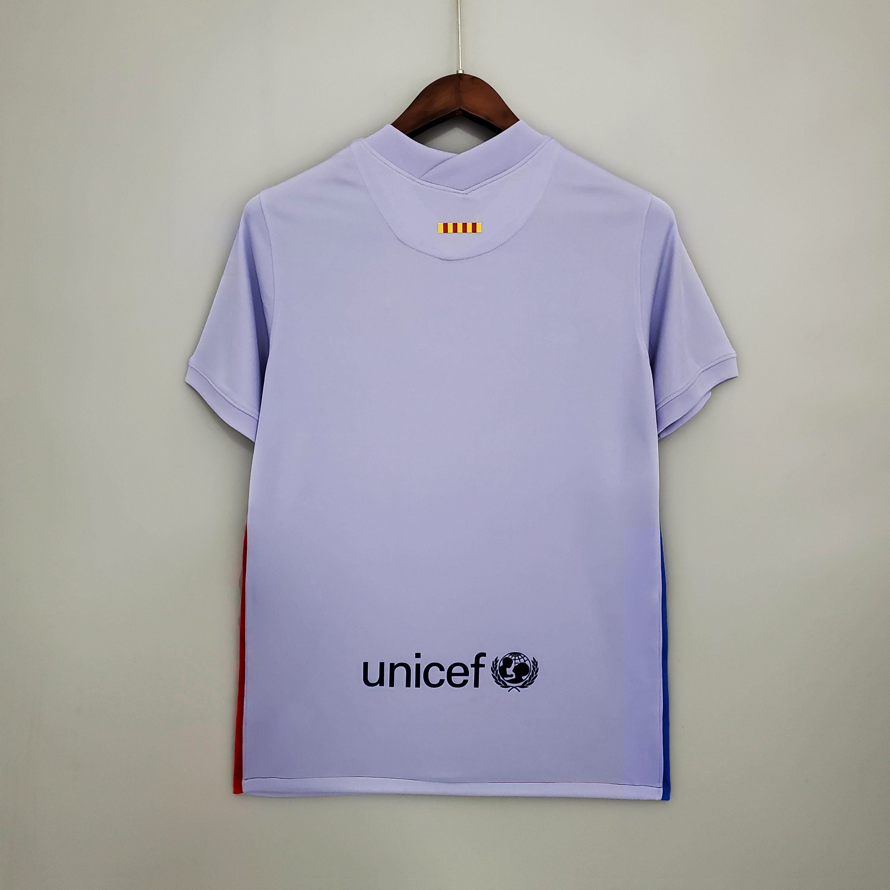 Barcelona away jersey. Season 21/22