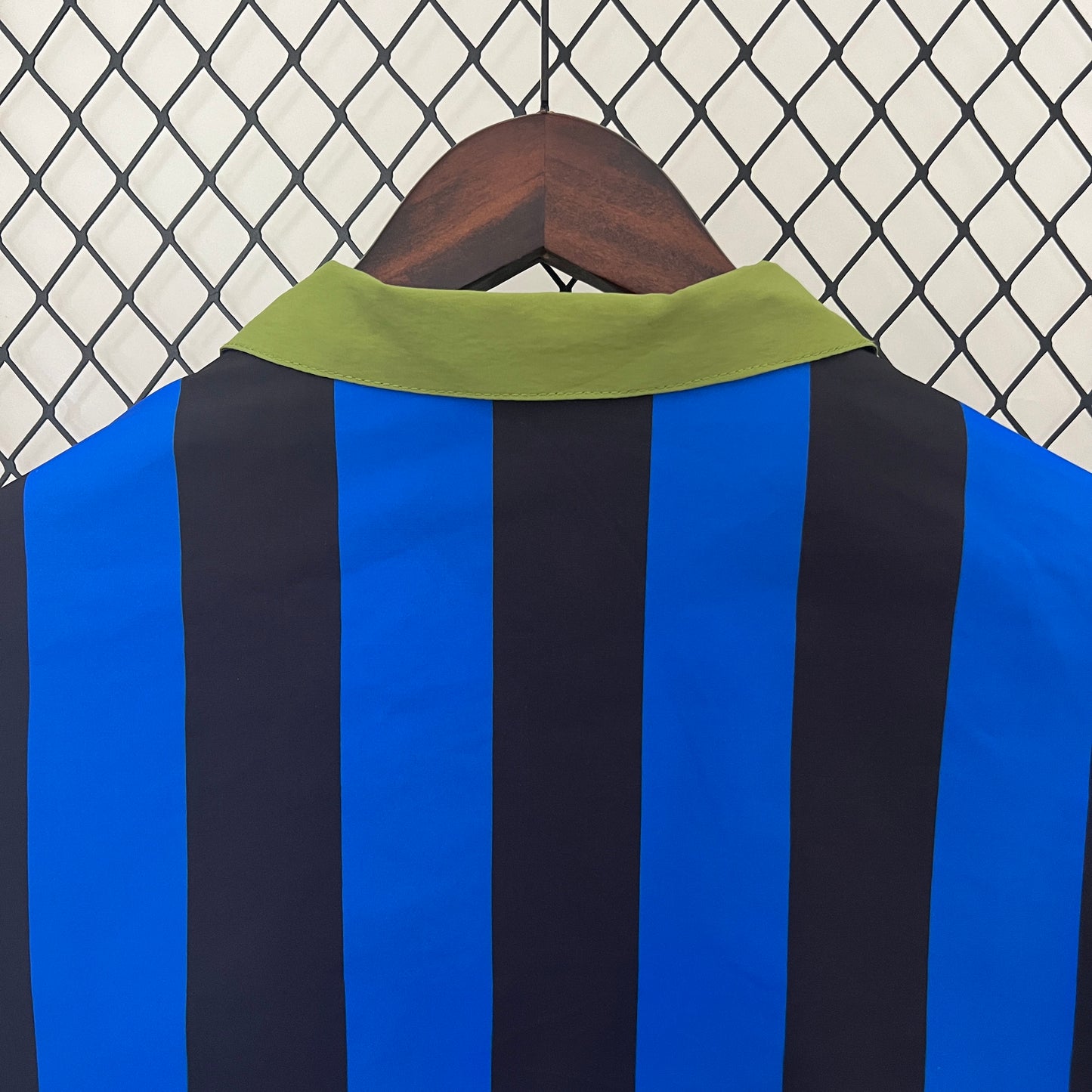 Inter double-sided windbreaker