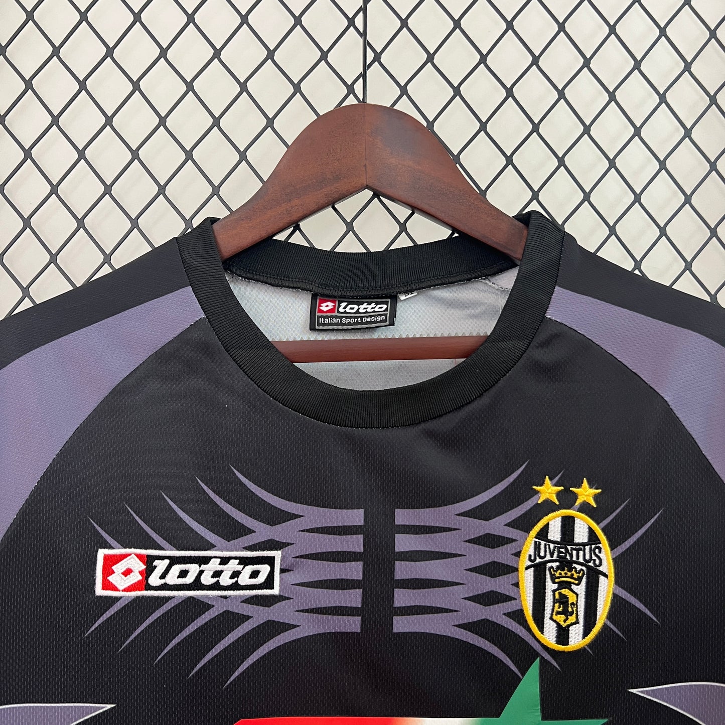 Juventus goalkeeper jersey. Season 01/02