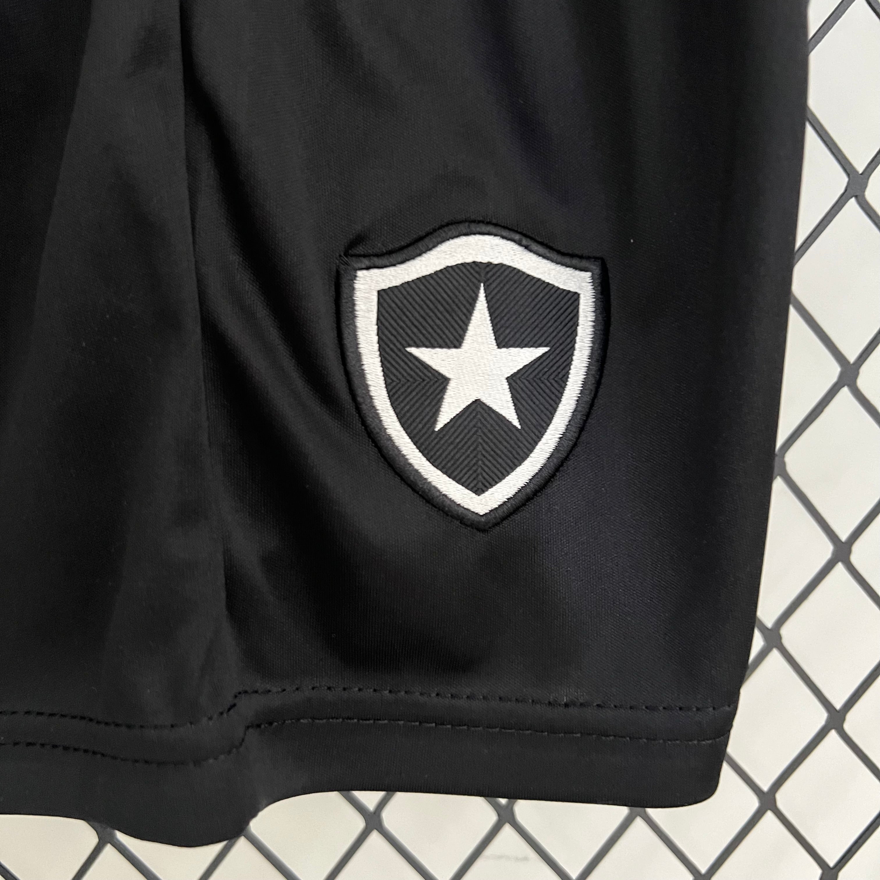 Botafogo home kids set. Season 23/24