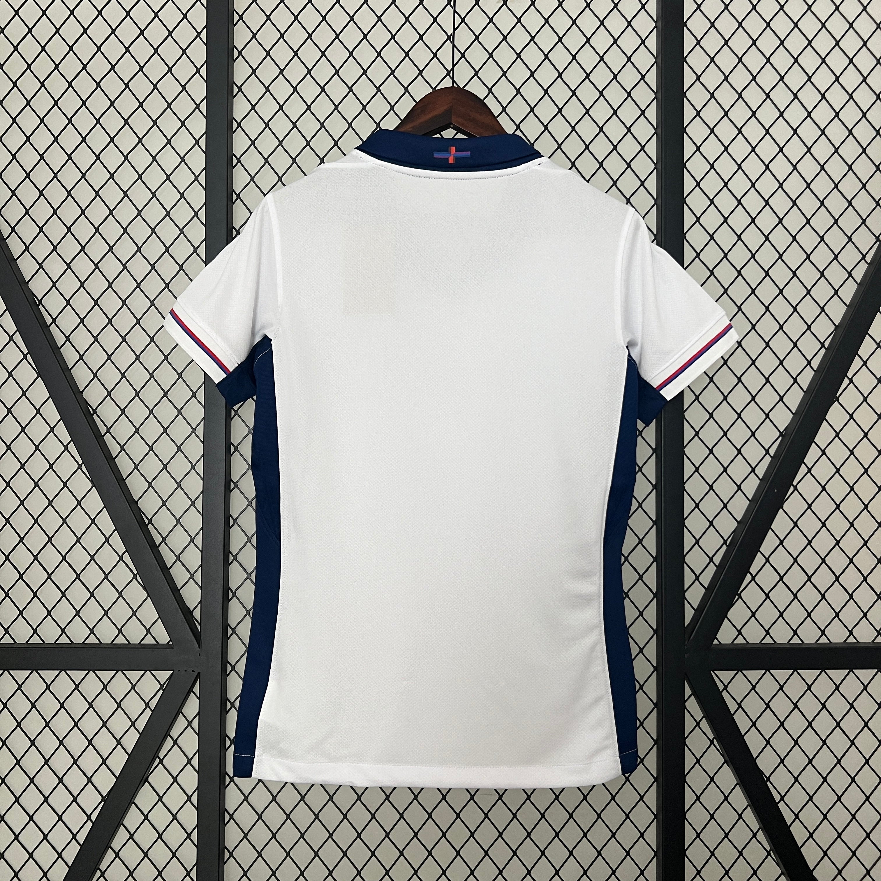 England home jersey for women. Season 23/24