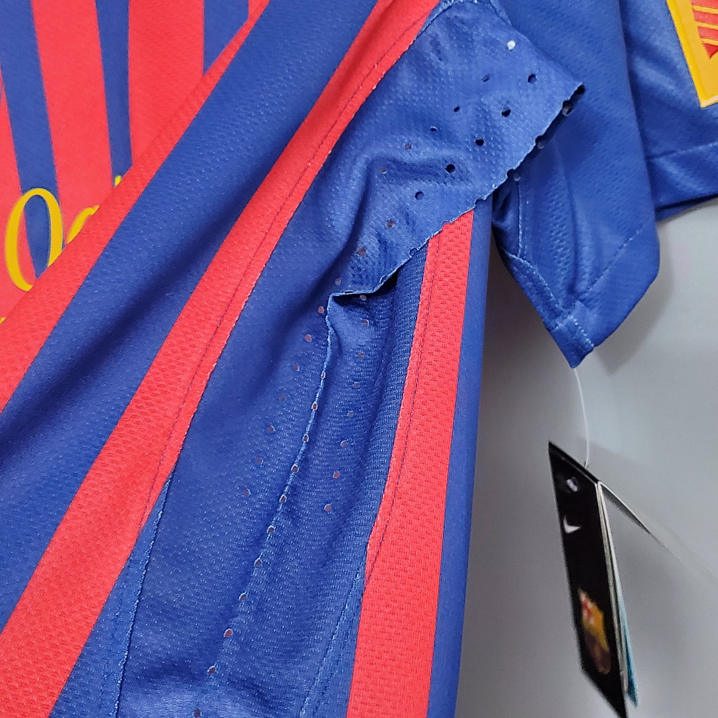Barcelona home jersey. Season 11/12