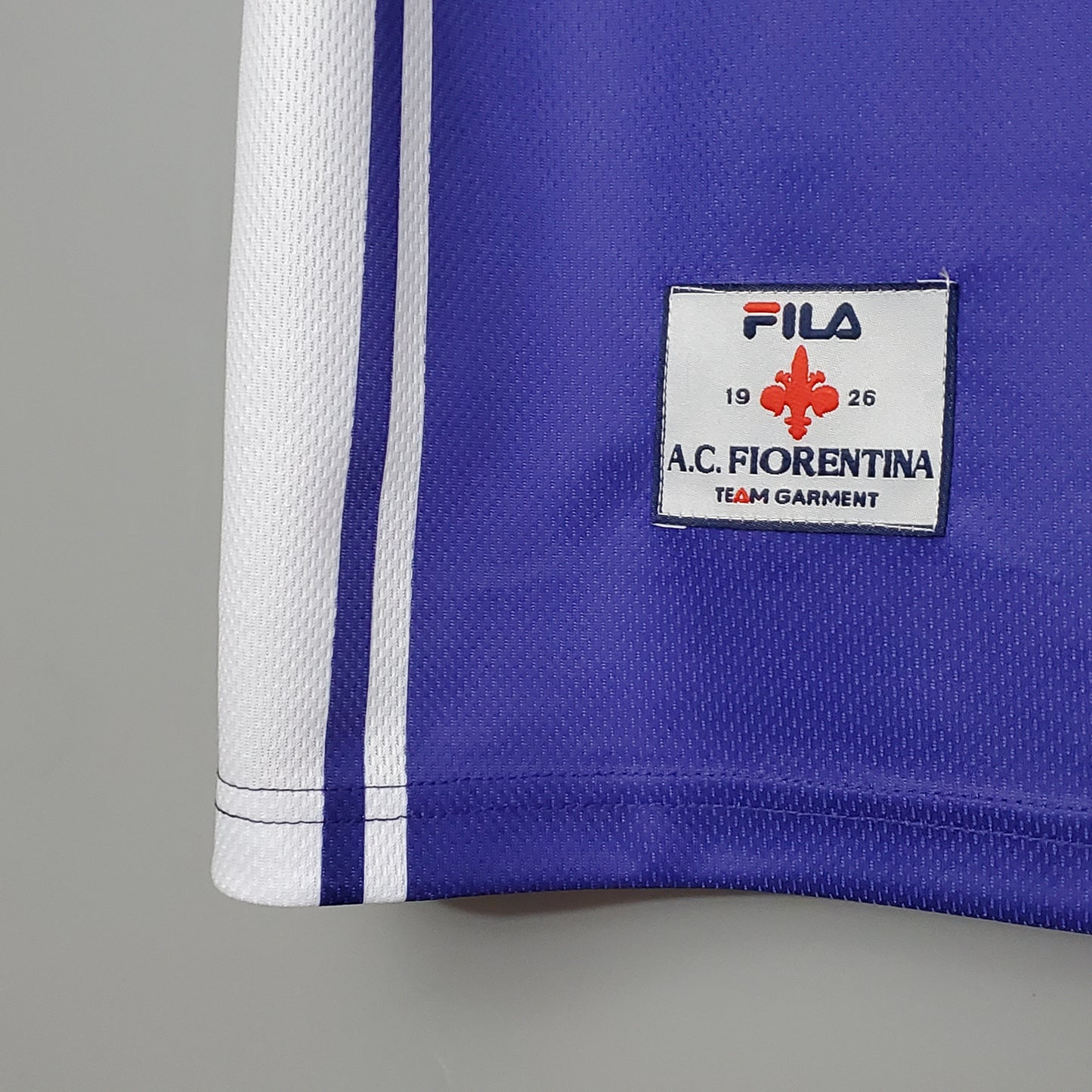 Fiorentina home jersey. Season 99/00