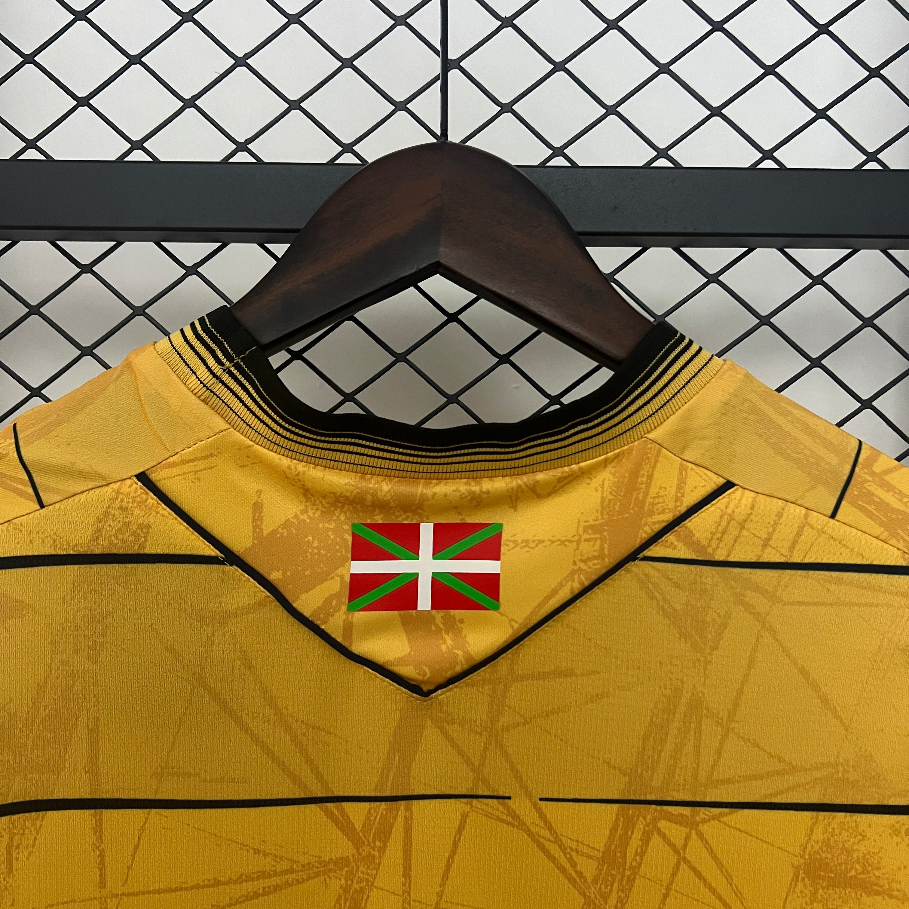 Real Sociedad away jersey. Season 24/25