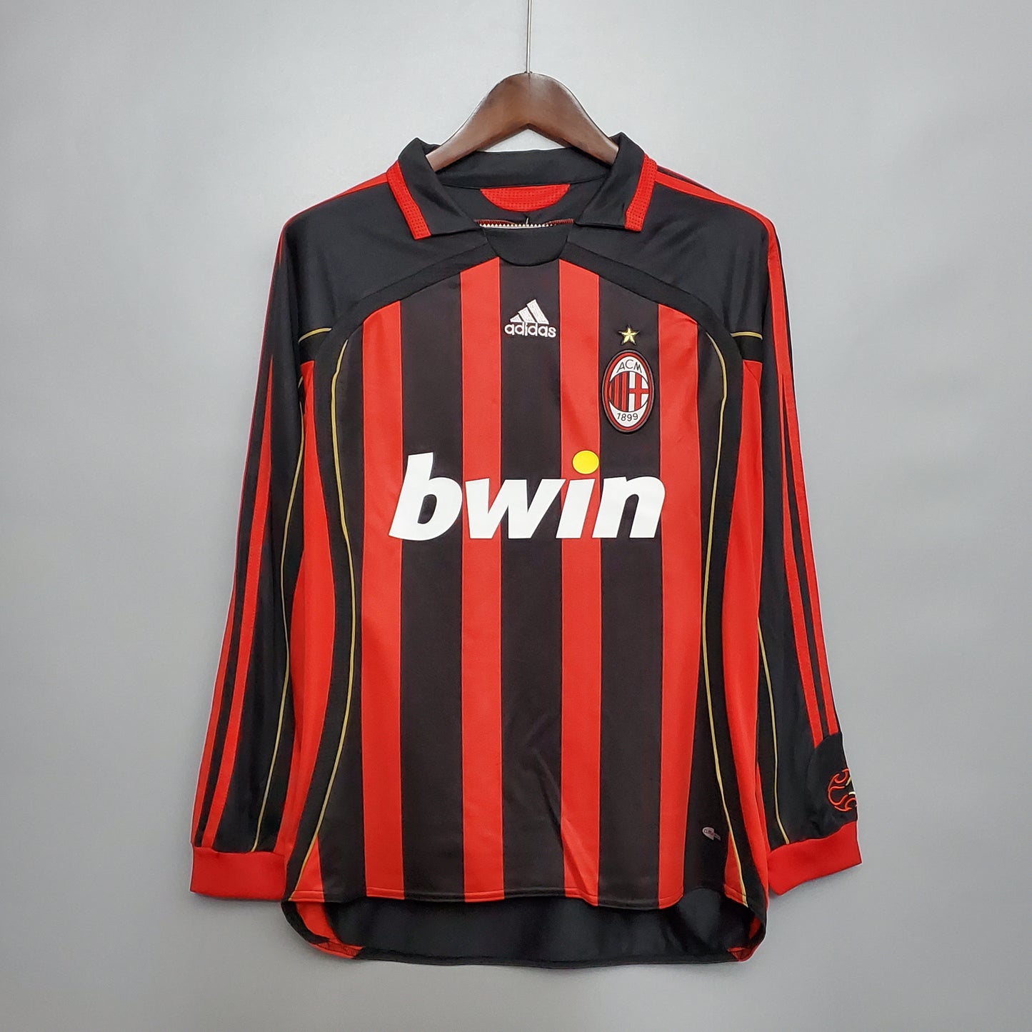 AC Milan longsleeve home jersey. Season 06/07