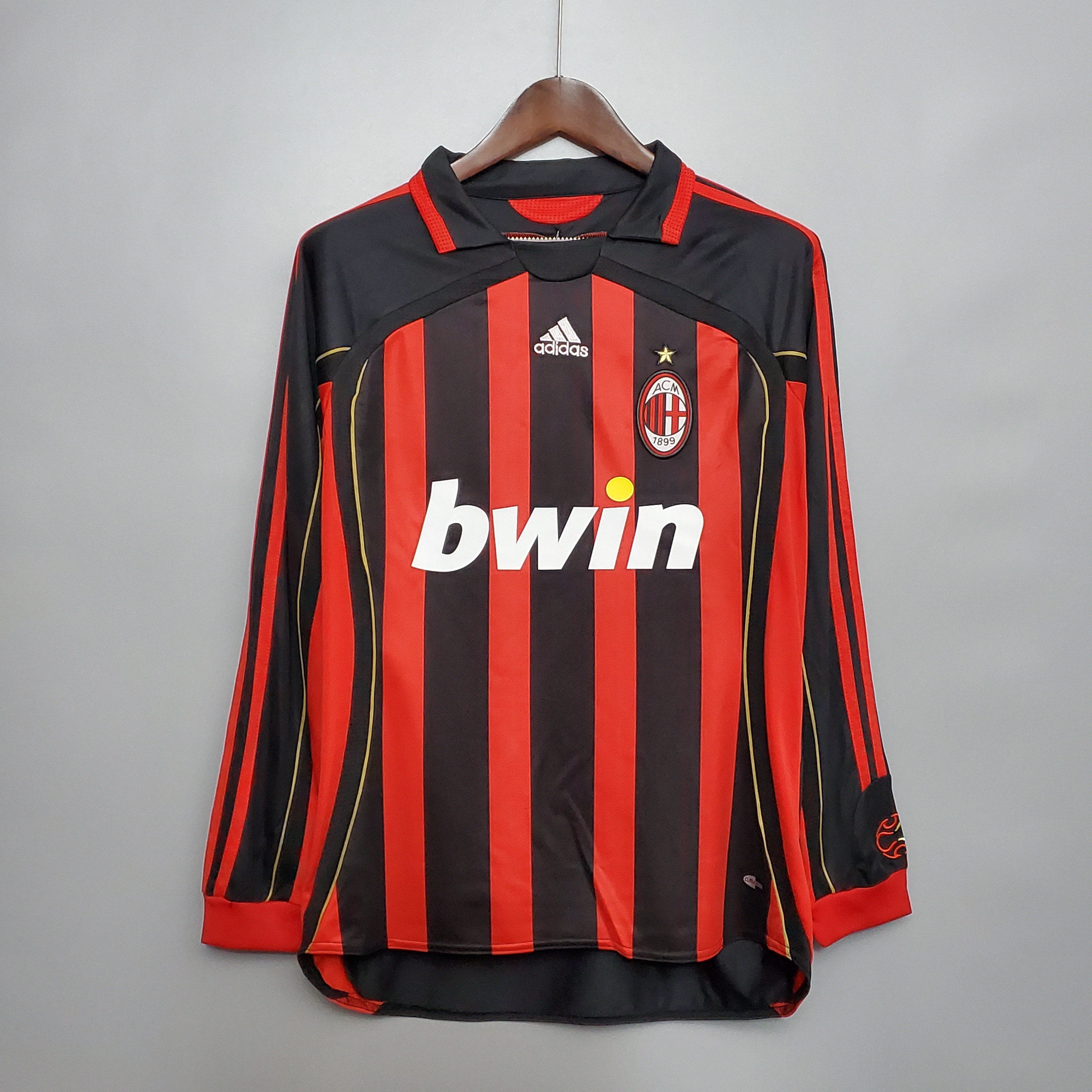 AC Milan longsleeve home jersey. Season 06/07