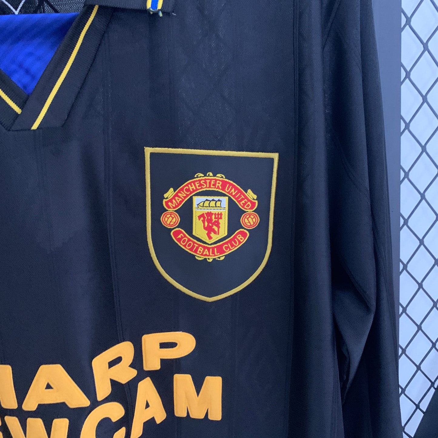 Manchester United longsleeve away jersey. Season 93/94