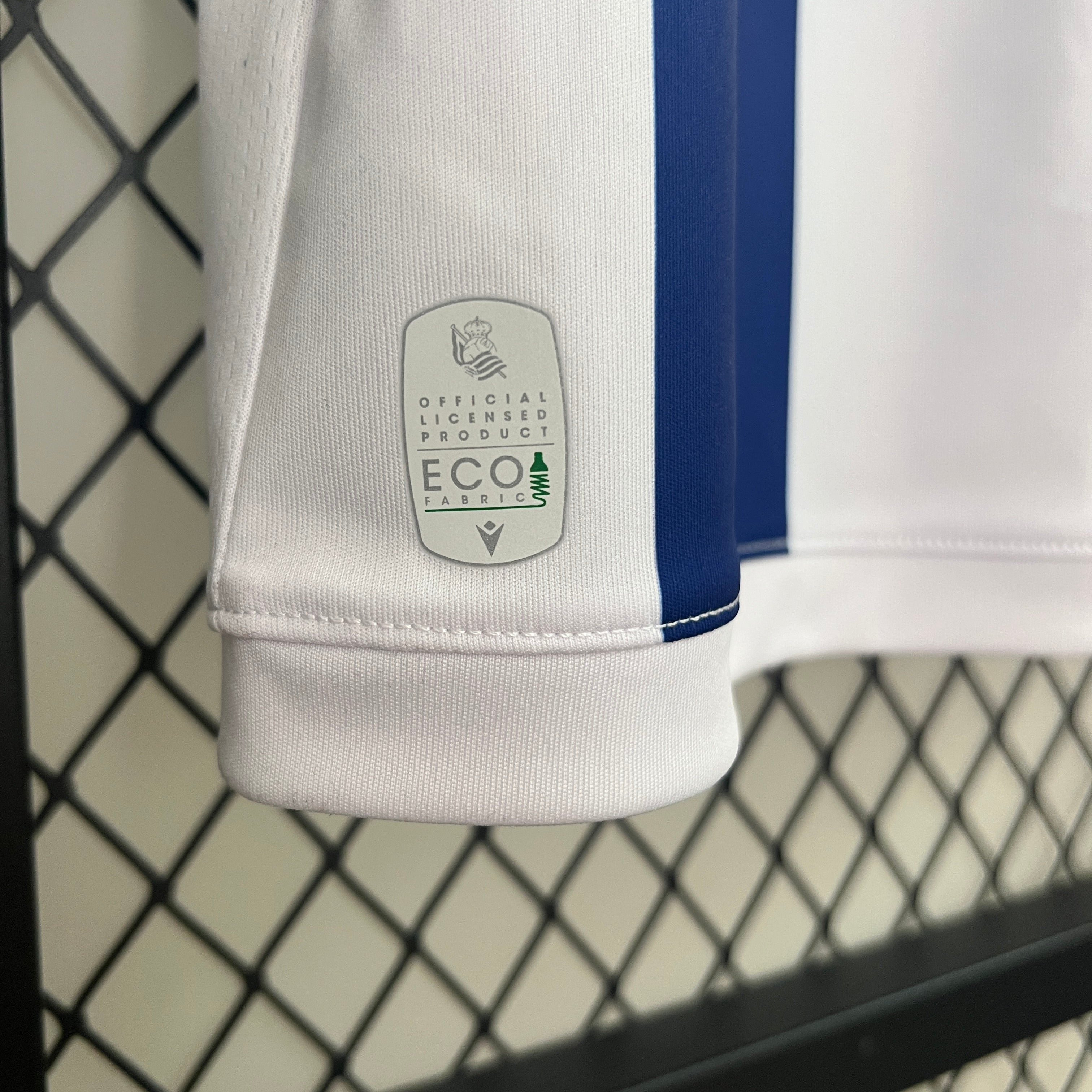 Real Sociedad home jersey. Season 24/25