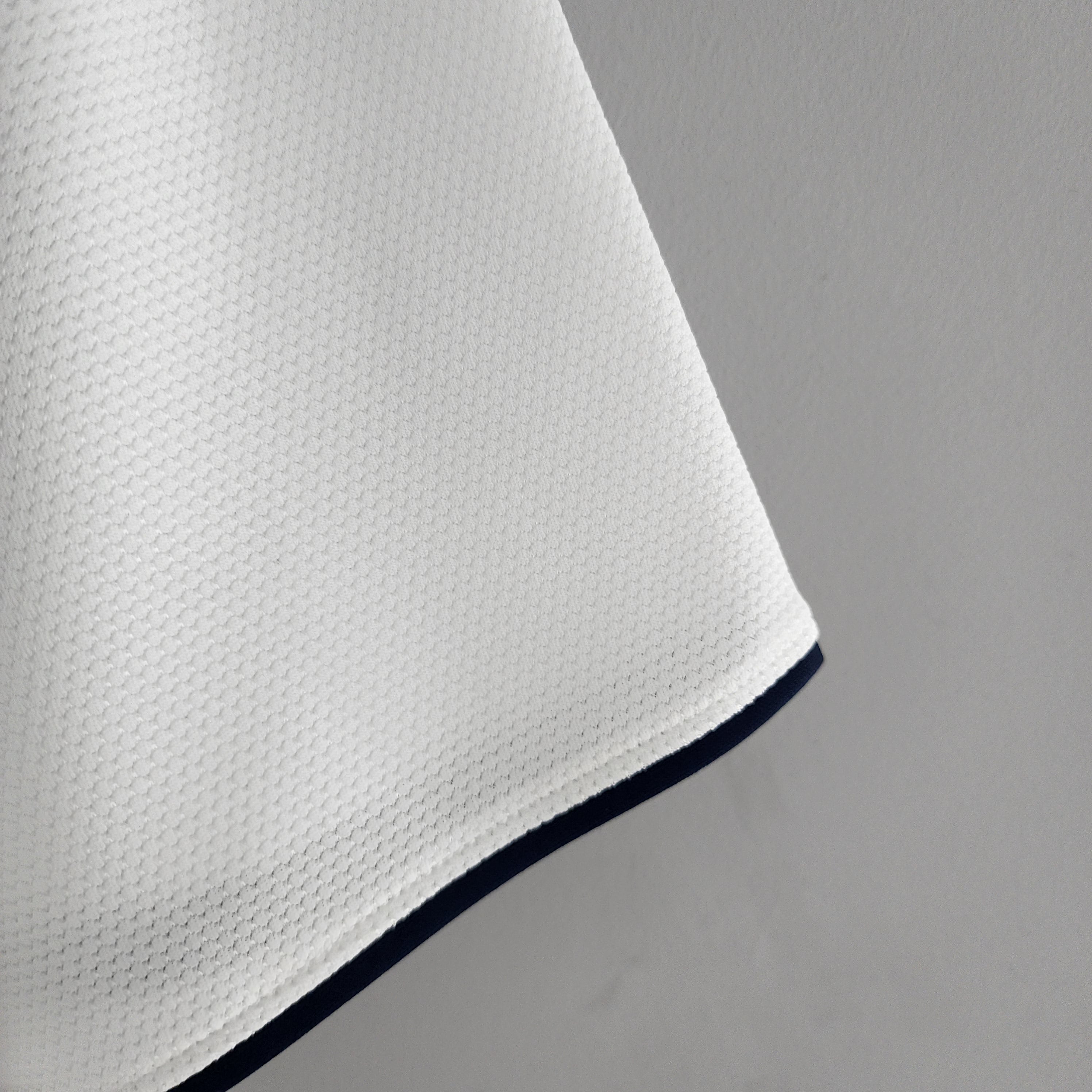 Tottenham Hotspur home jersey. Season 06/07