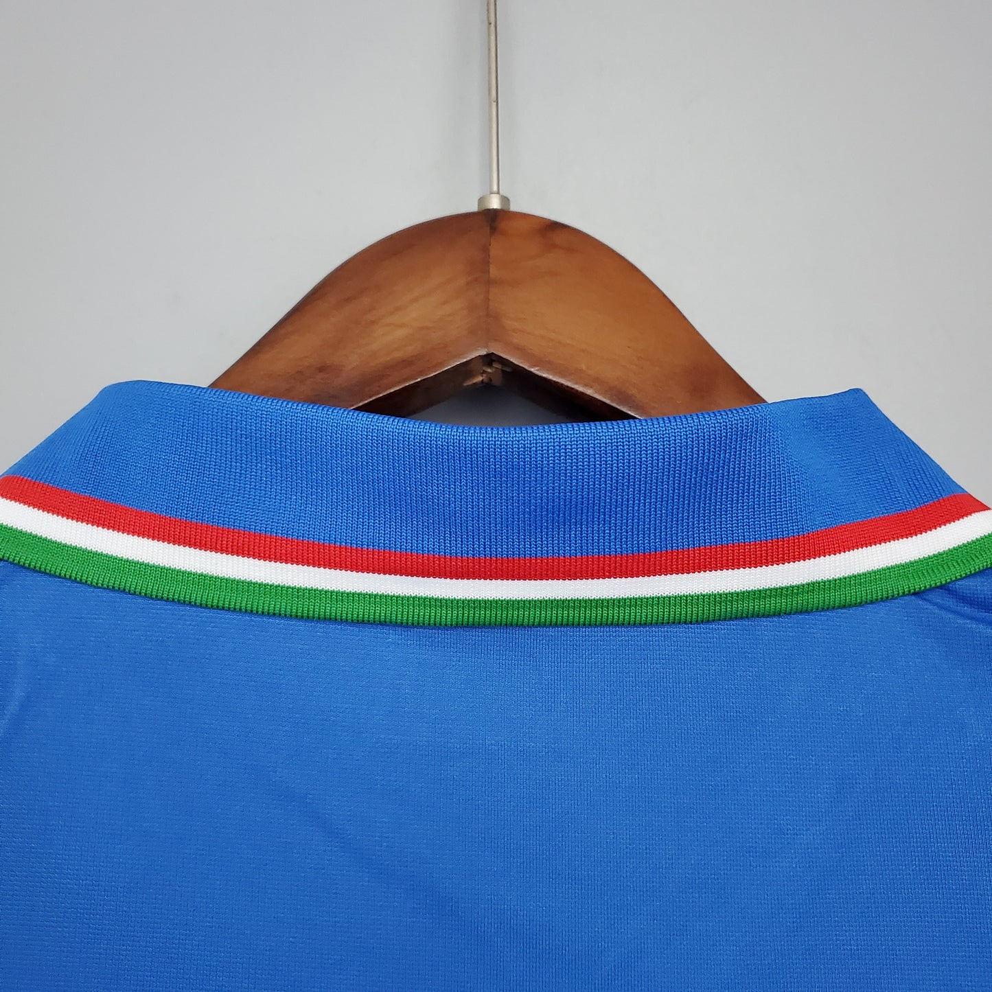 Italy home jersey. Season 82/83