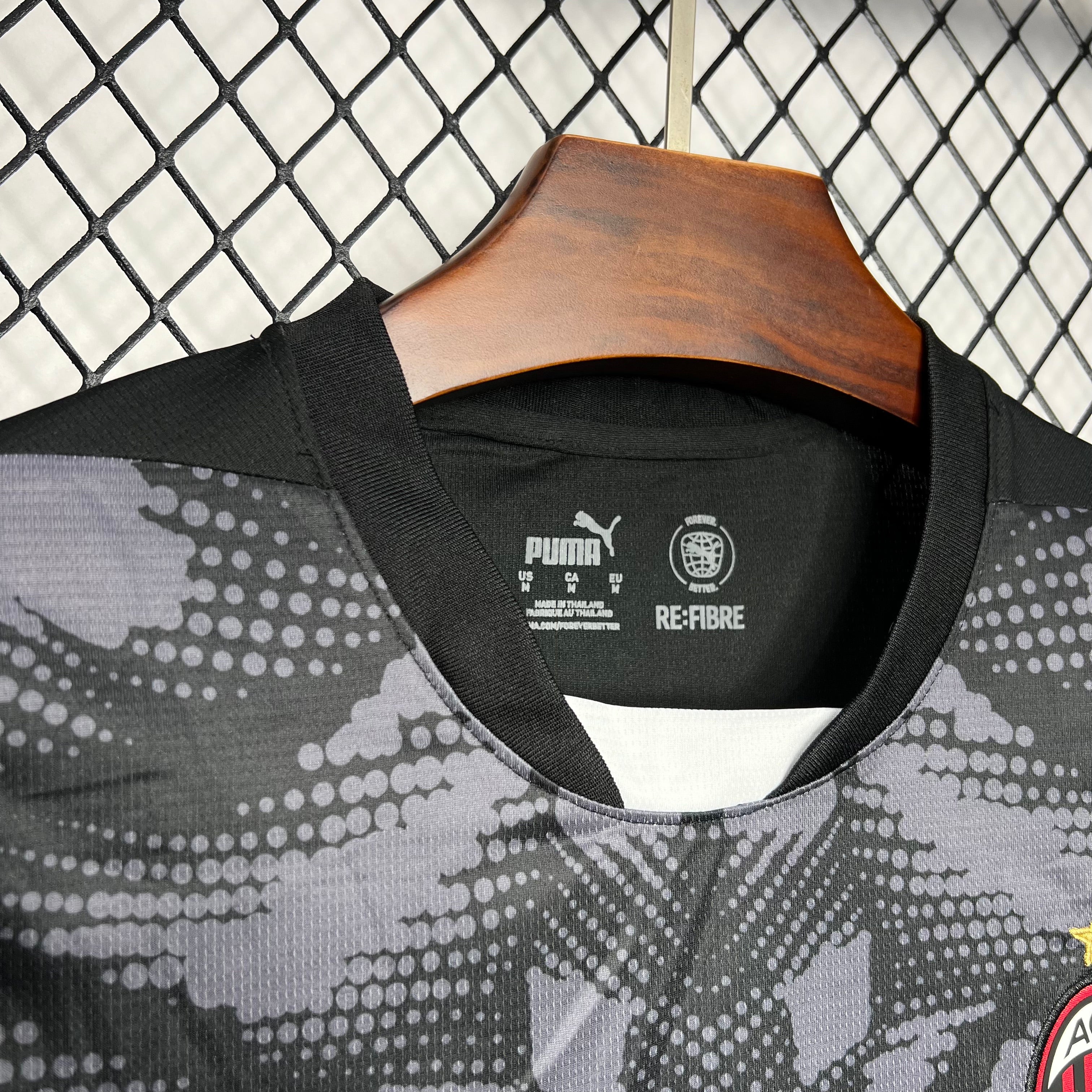 AC Milan goalkeeer jersey. Season 24/25