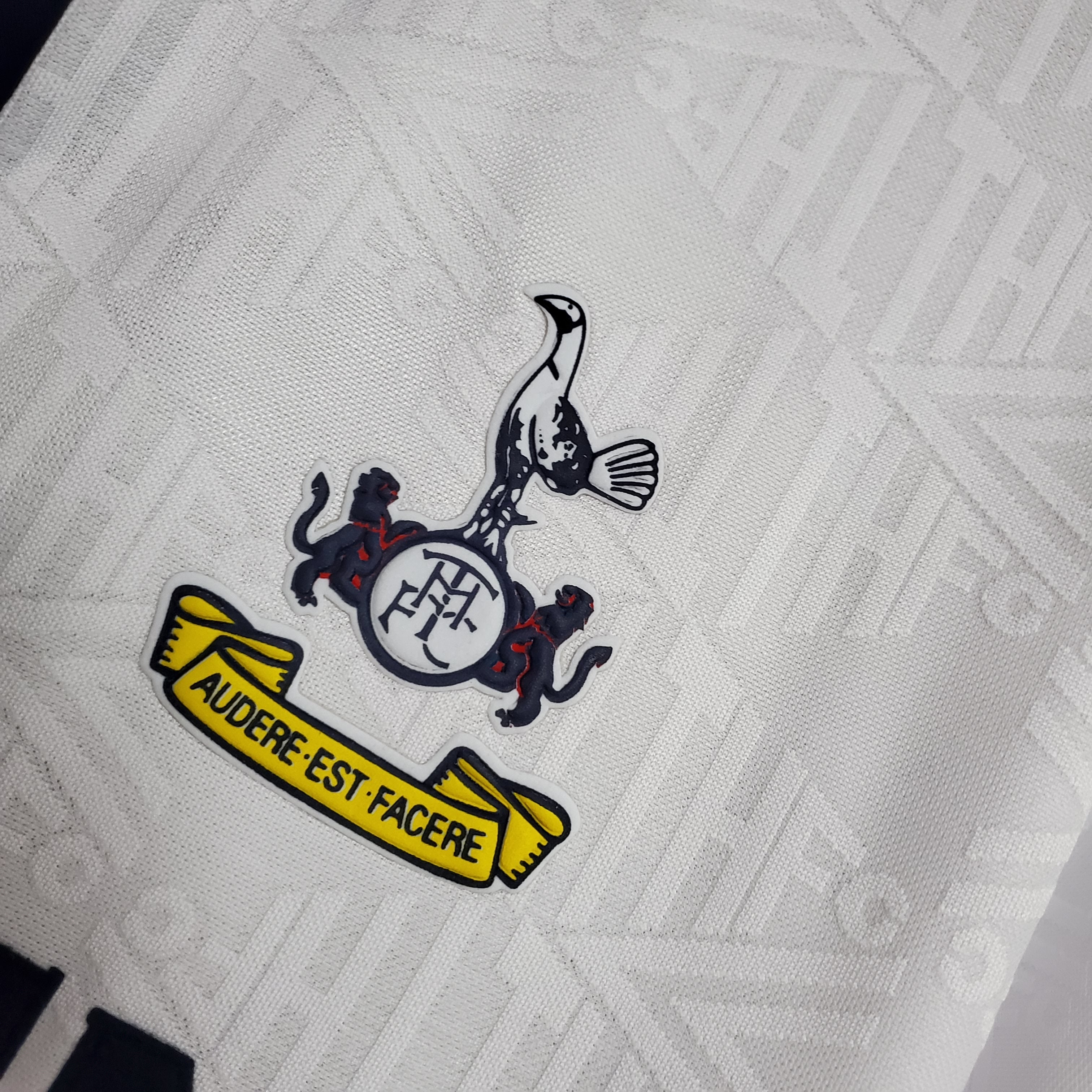 Tottanham Hotspur home jersey. Season 94/95