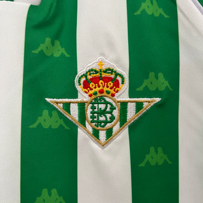 Real Betis home kids set. Season 95/96