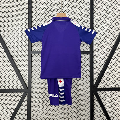 Fiorentina home kids set. Season 97/98