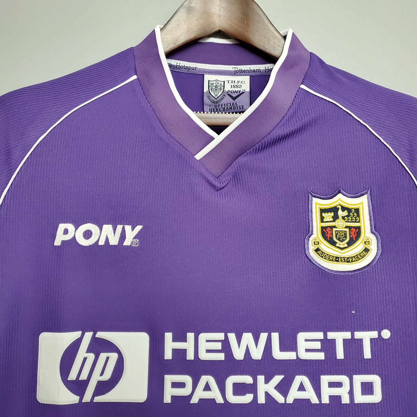 Tottenham Hotspur away jersey. Season 98/99