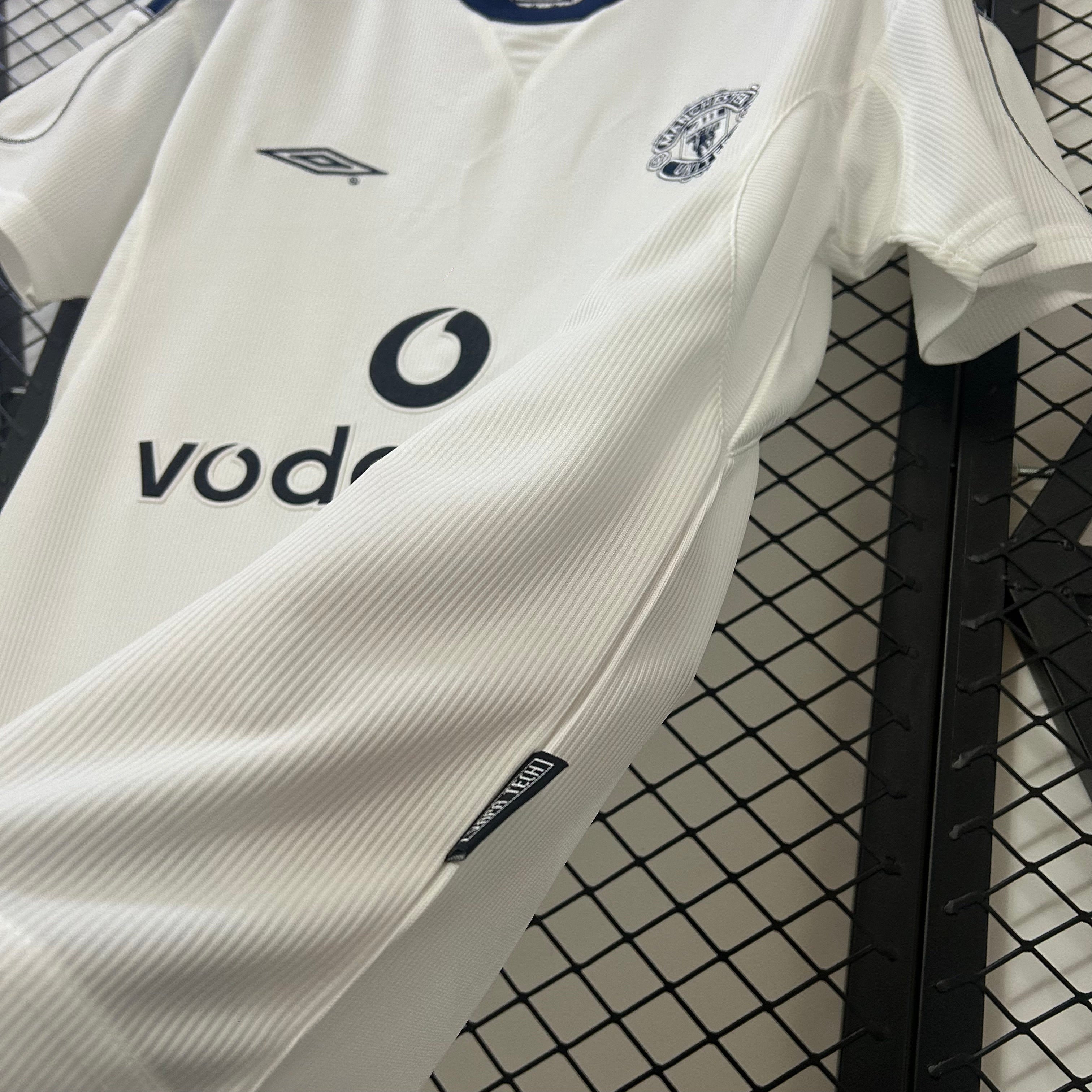 Manchester United away jersey. Season 00/01