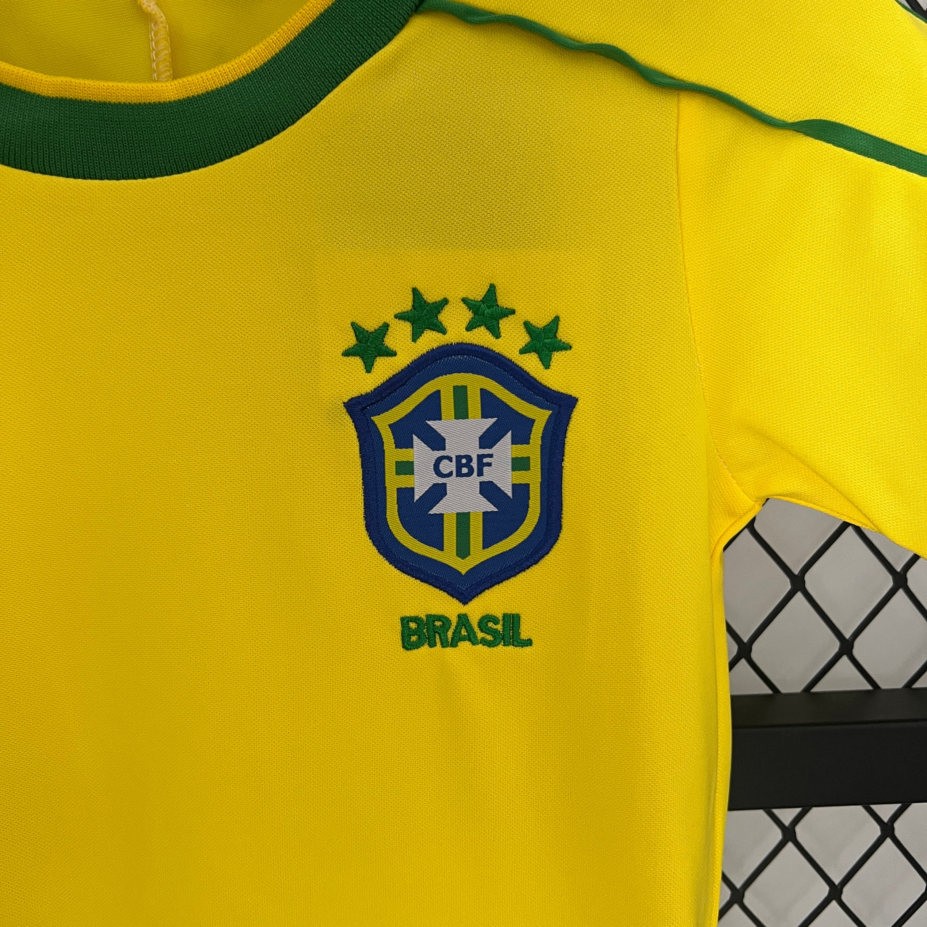 Brazil home kids set. Season 97/98