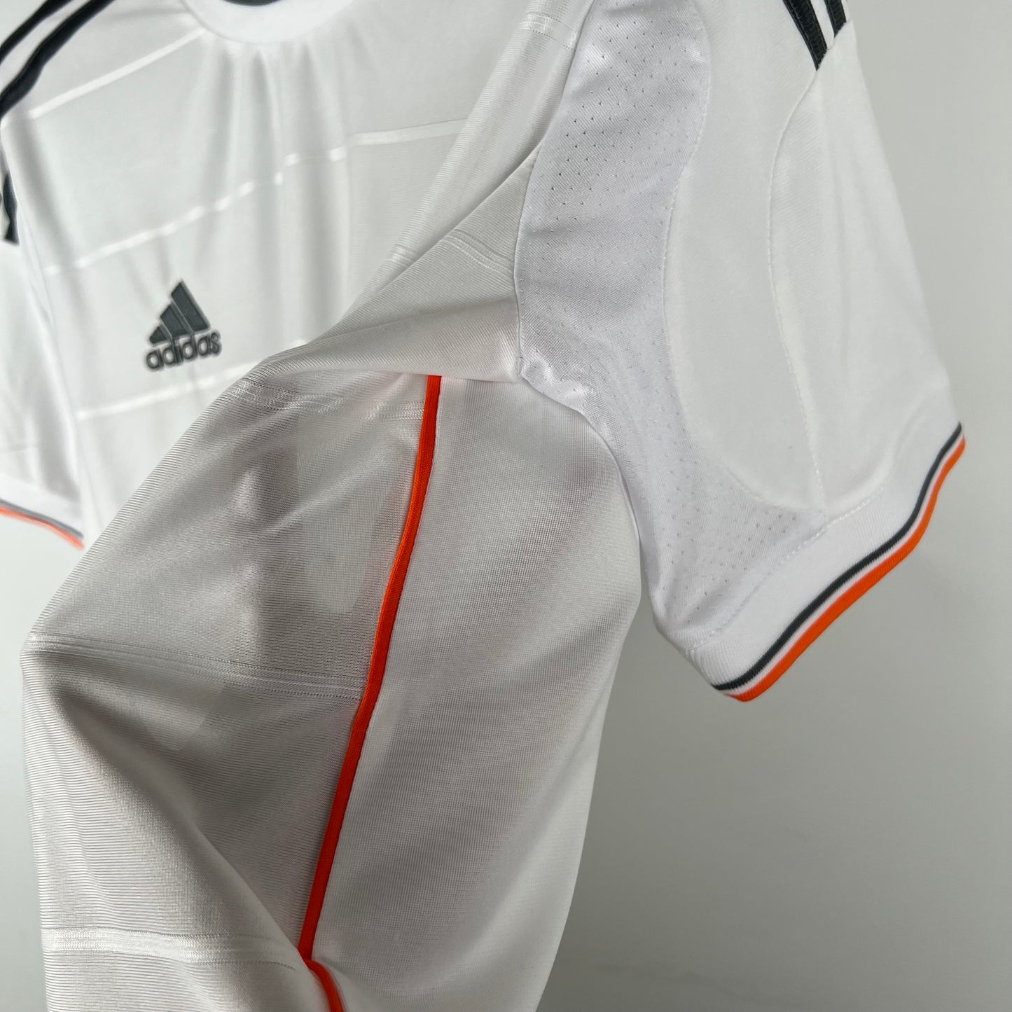 Real Madrid home jersey. Season 13/14