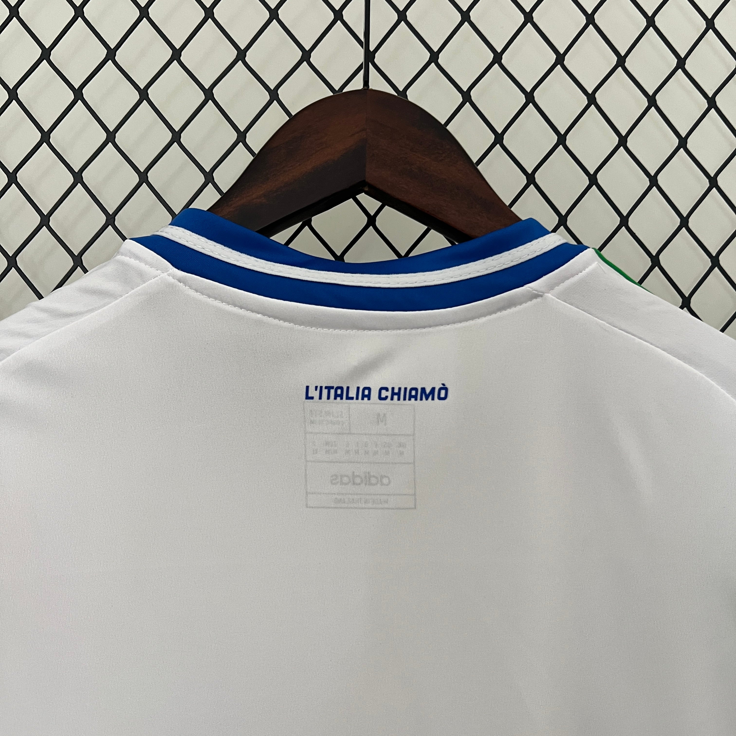 Italy away jersey for women. Season 23/24