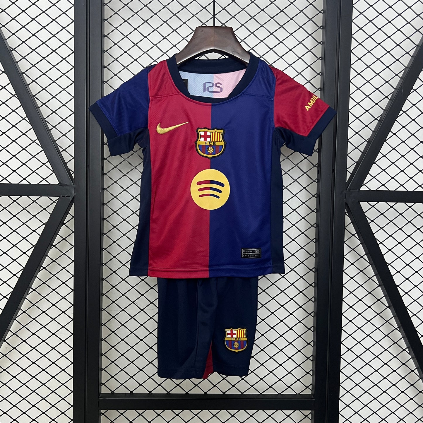 Barcelona home kids set. Season 24/25