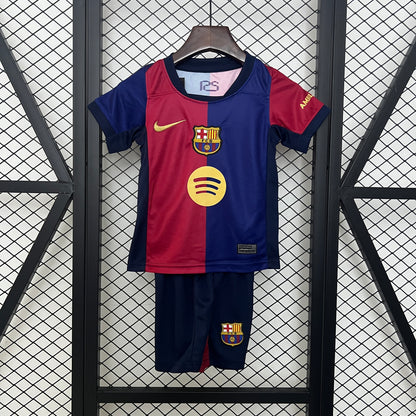Barcelona home kids set. Season 24/25