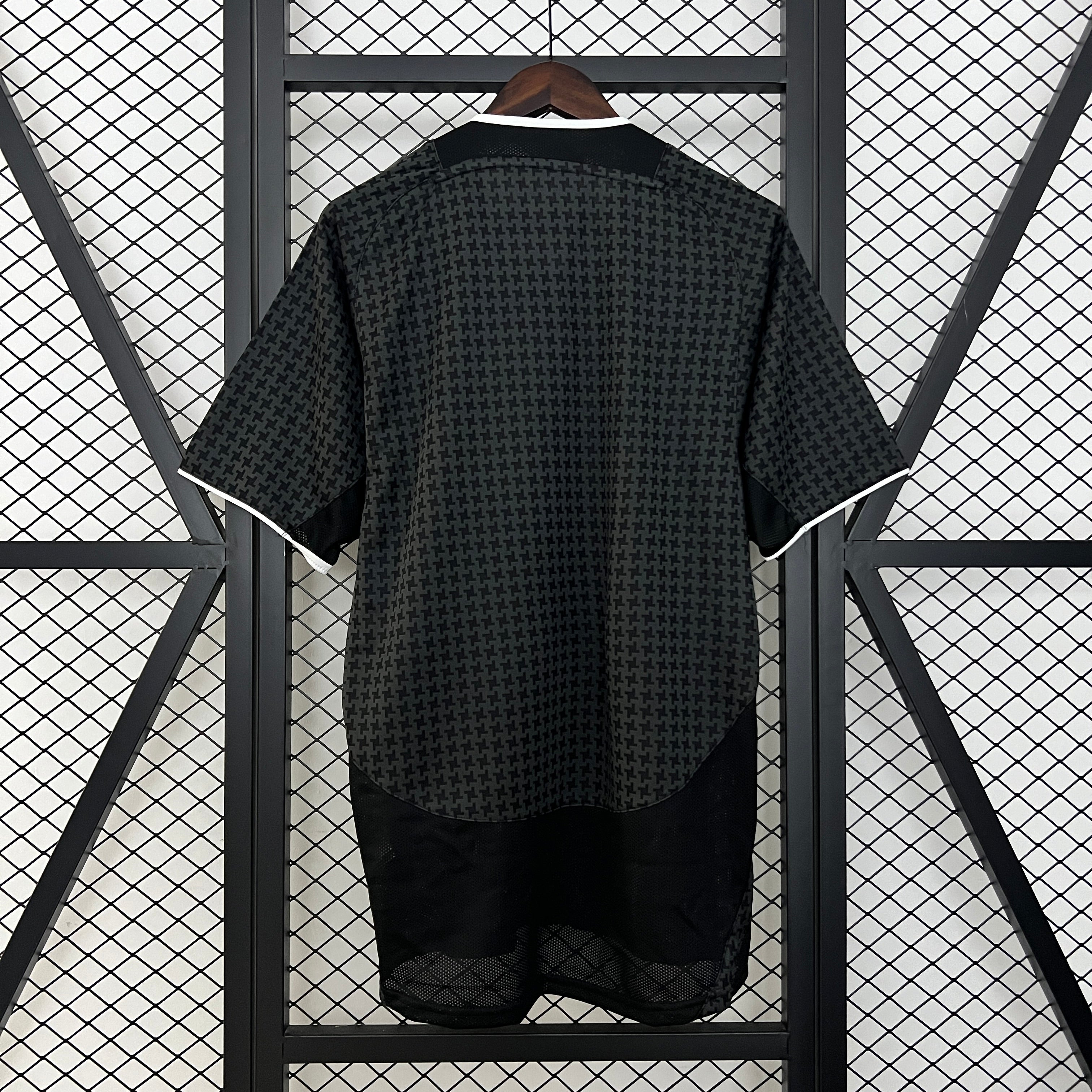 Manchester United away jersey. Season 03/04