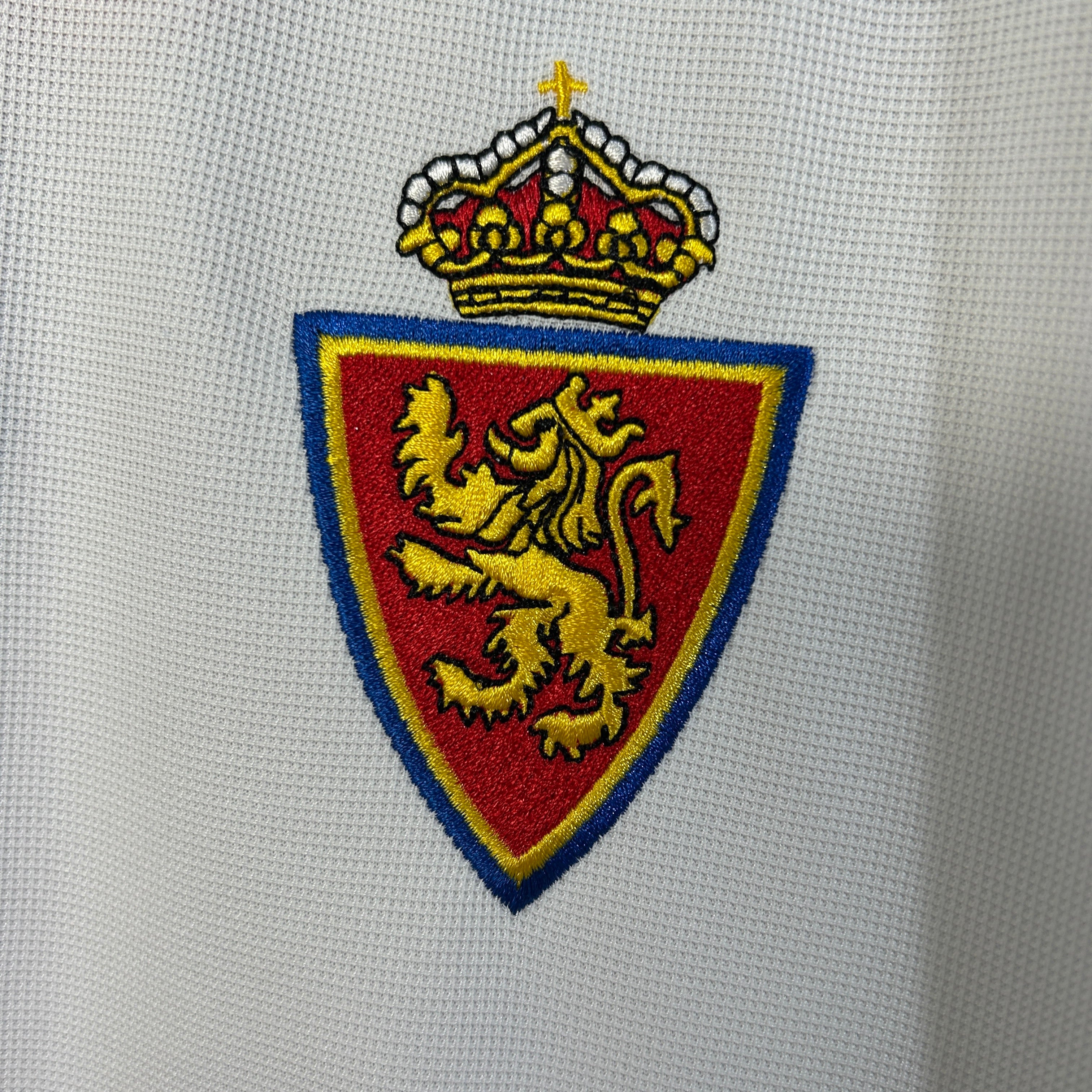 Real Zaragoza home jersey. Season 04/05