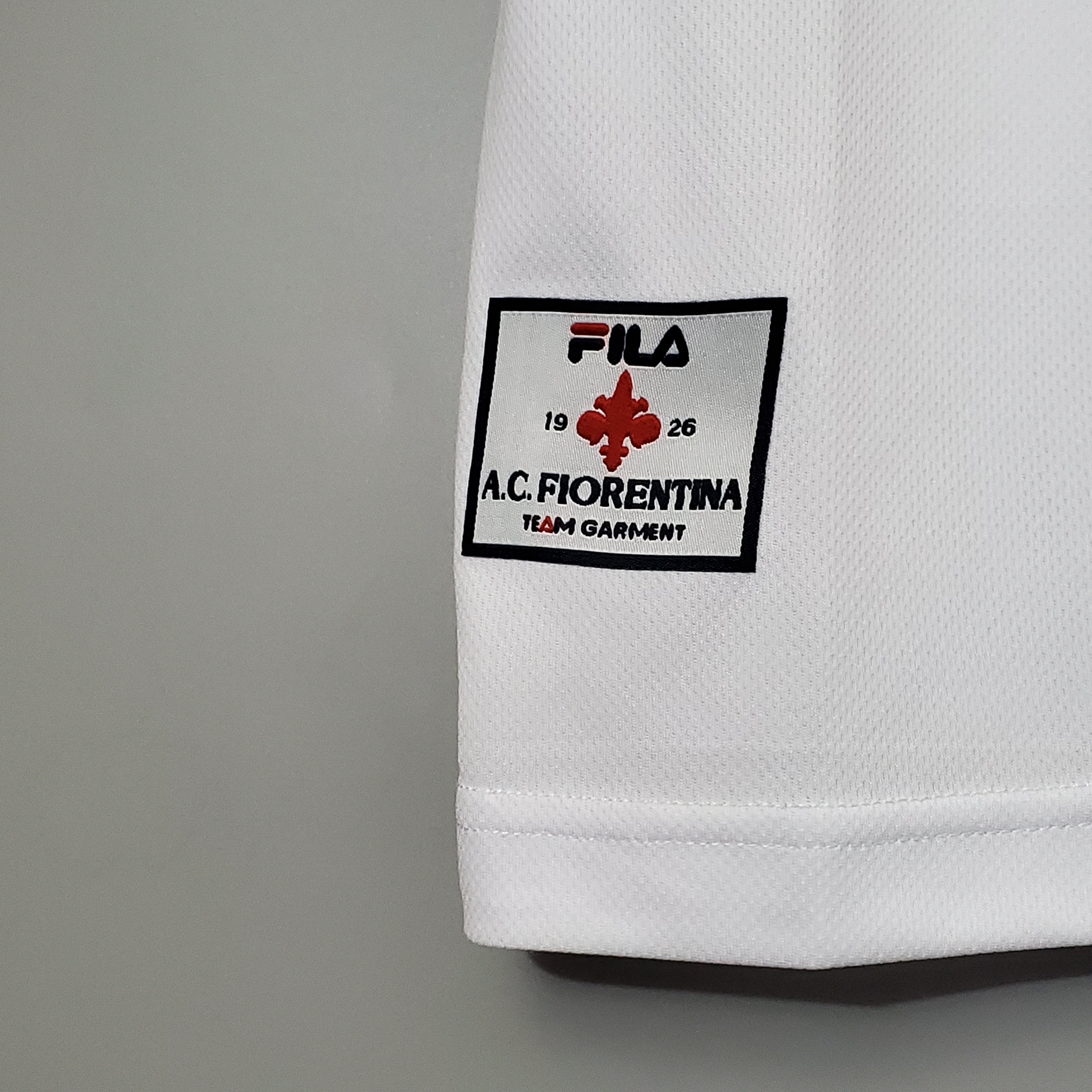 Fiorentina away jersey. Season 98/99