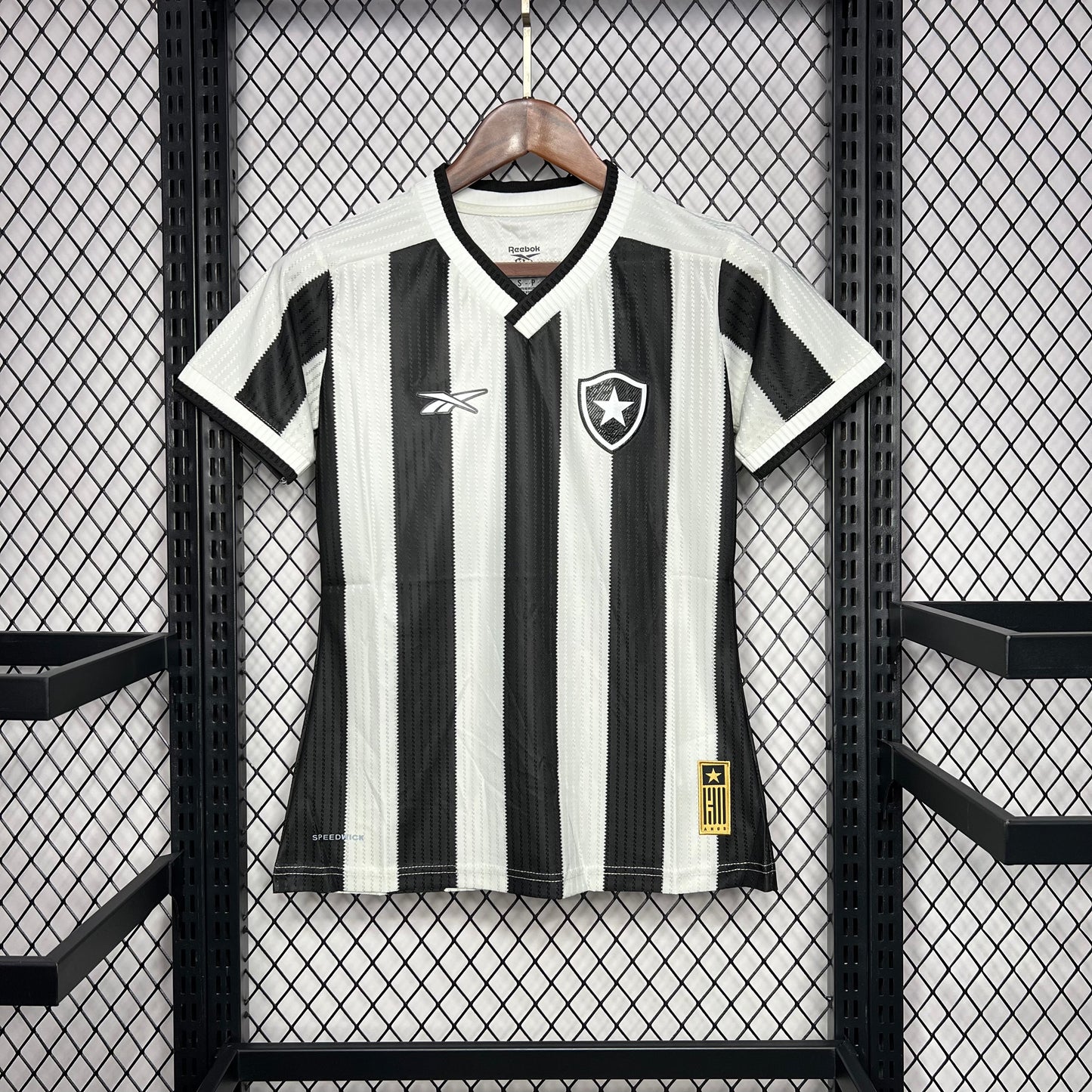 Botafogo home jersey for women. Season 24/25