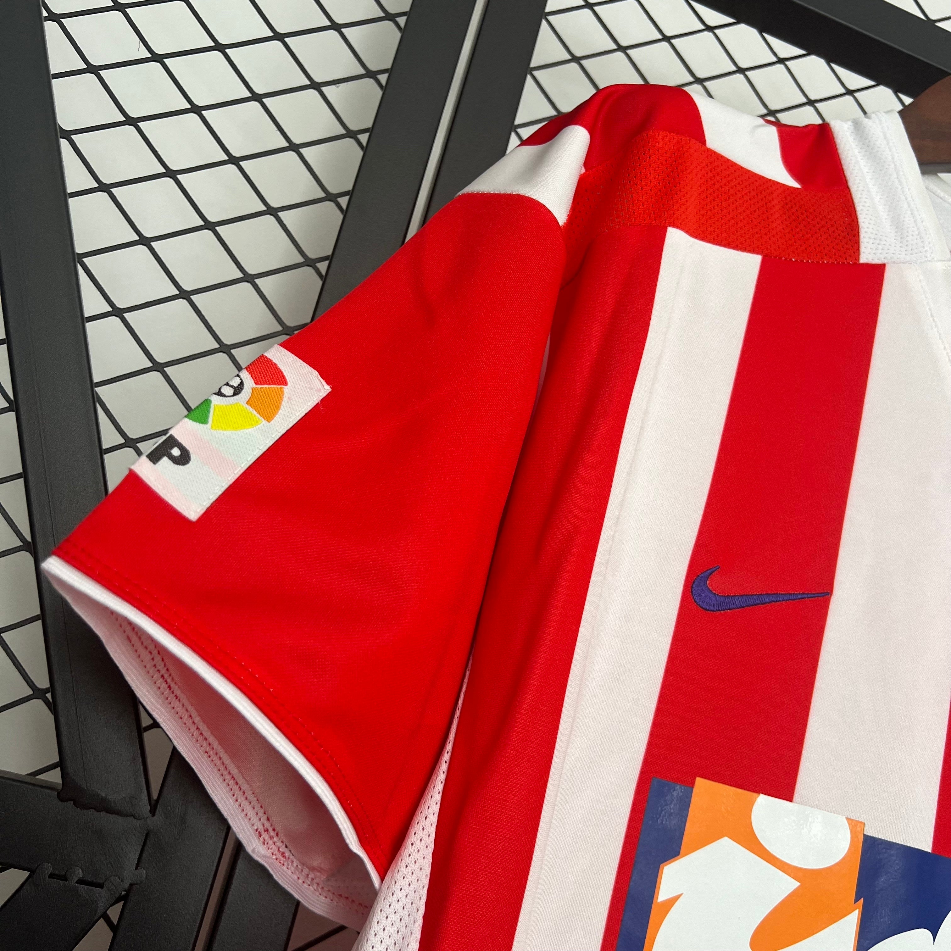 Atletico Madrid home jersey. Season 02/03