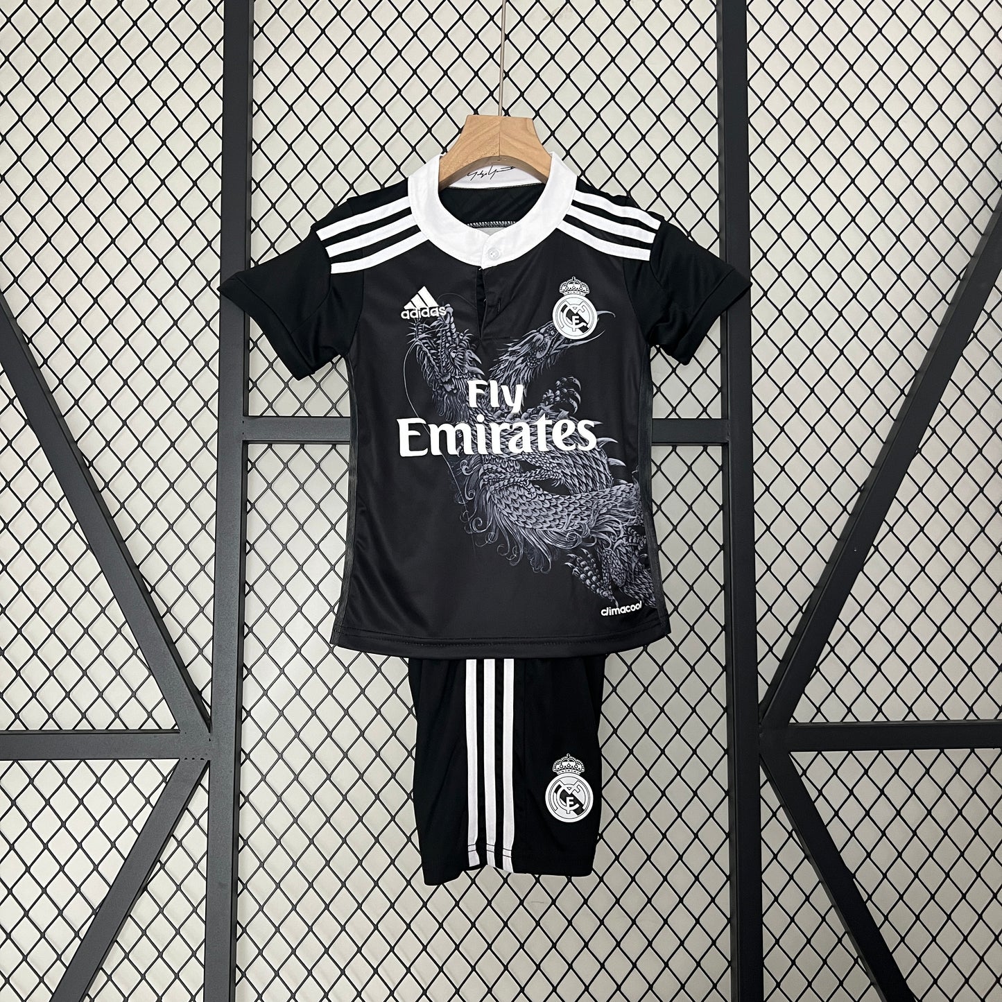 Real Madrid third kids set. Season 14/15