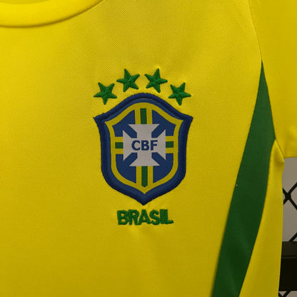 Brazil home kids set. Season 01/02