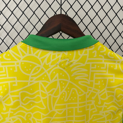 Brazil home jersey for women. Season 23/24