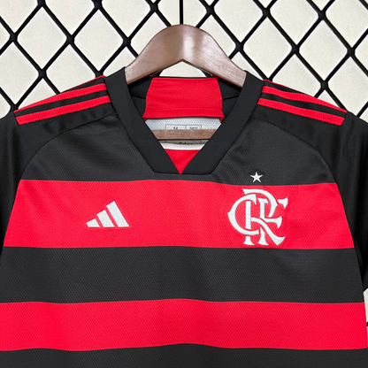 Flamengo home jersey for women. Season 24/25