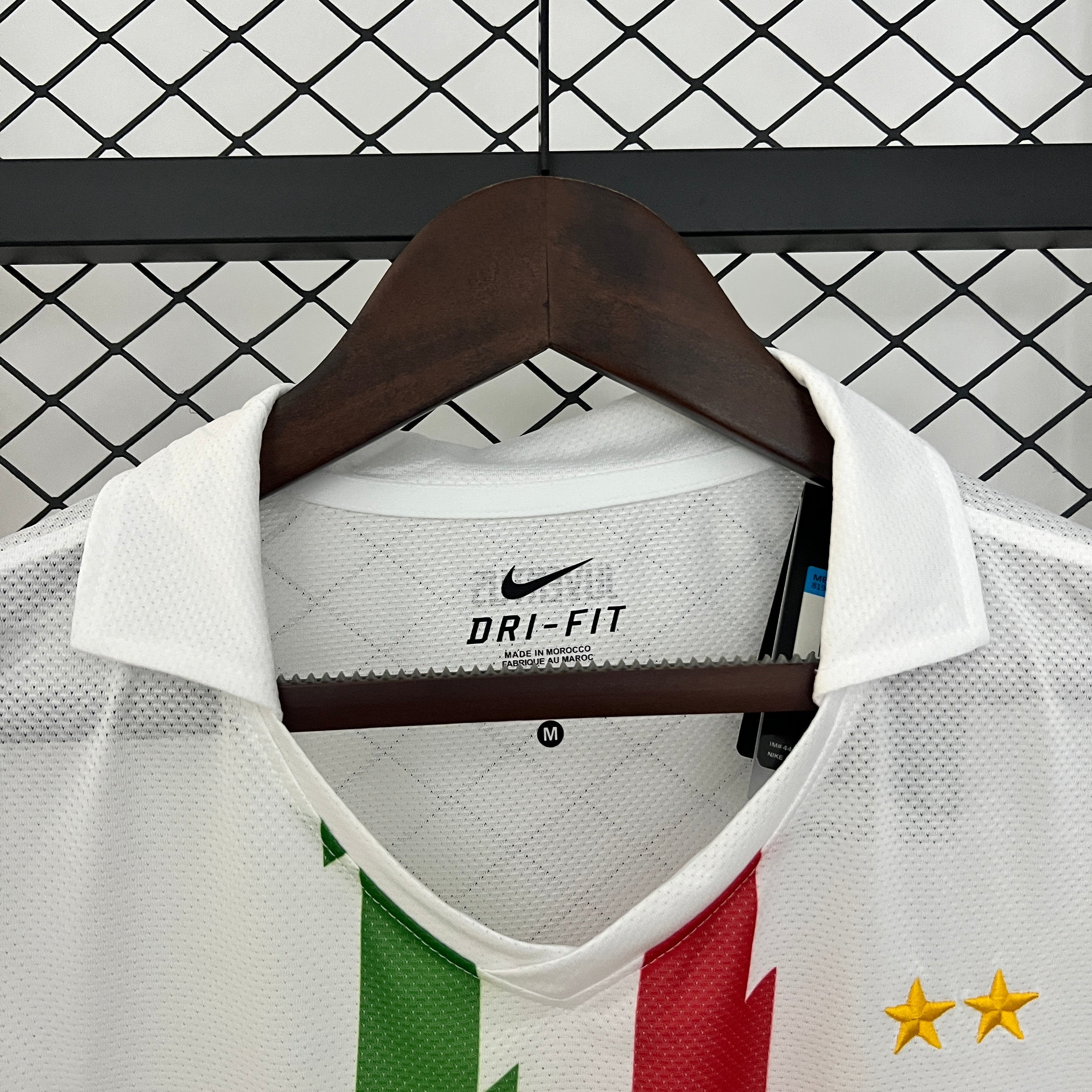 Juventus away jersey. Season 10/11