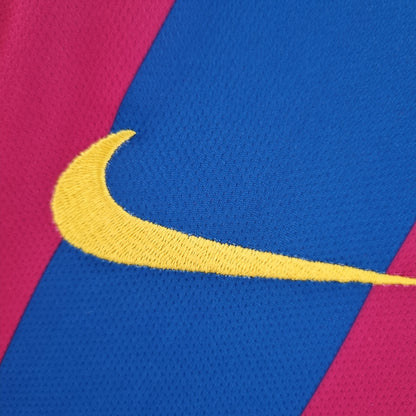 Barcelona longsleeve home jersey. Season 05/06
