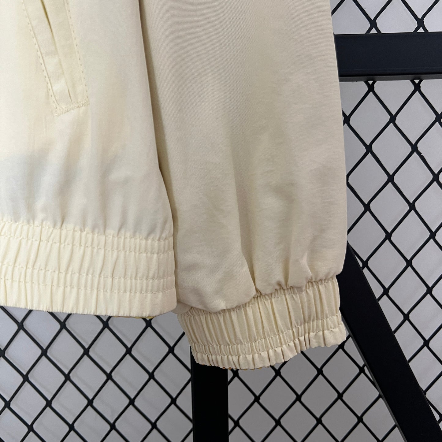 Dortmund double-sided Windbreaker