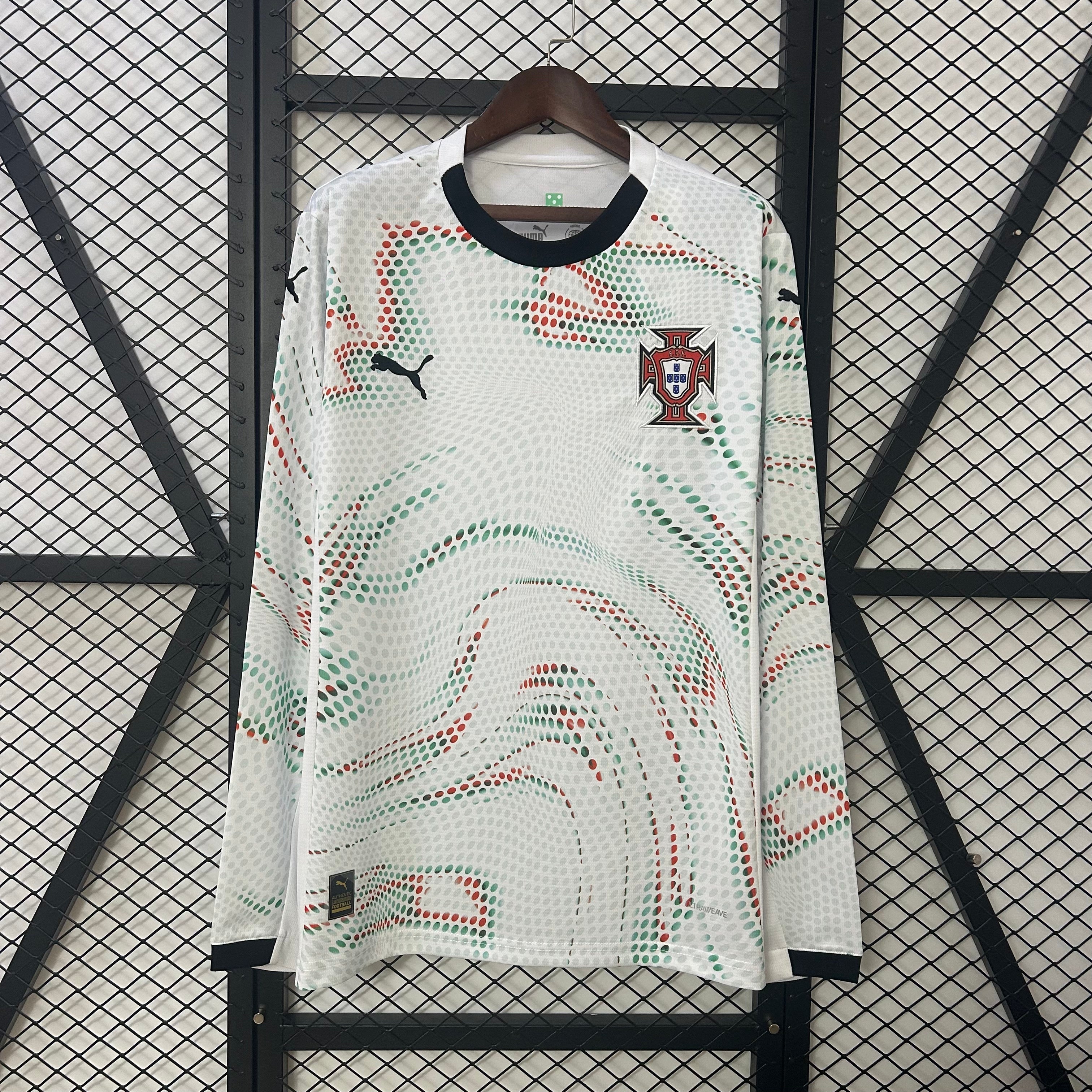 Portugal longsleeve away jersey. Season 25/26
