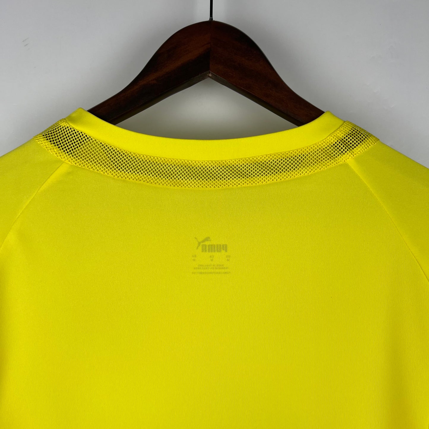 Villarreal home jersey. Season 05/06