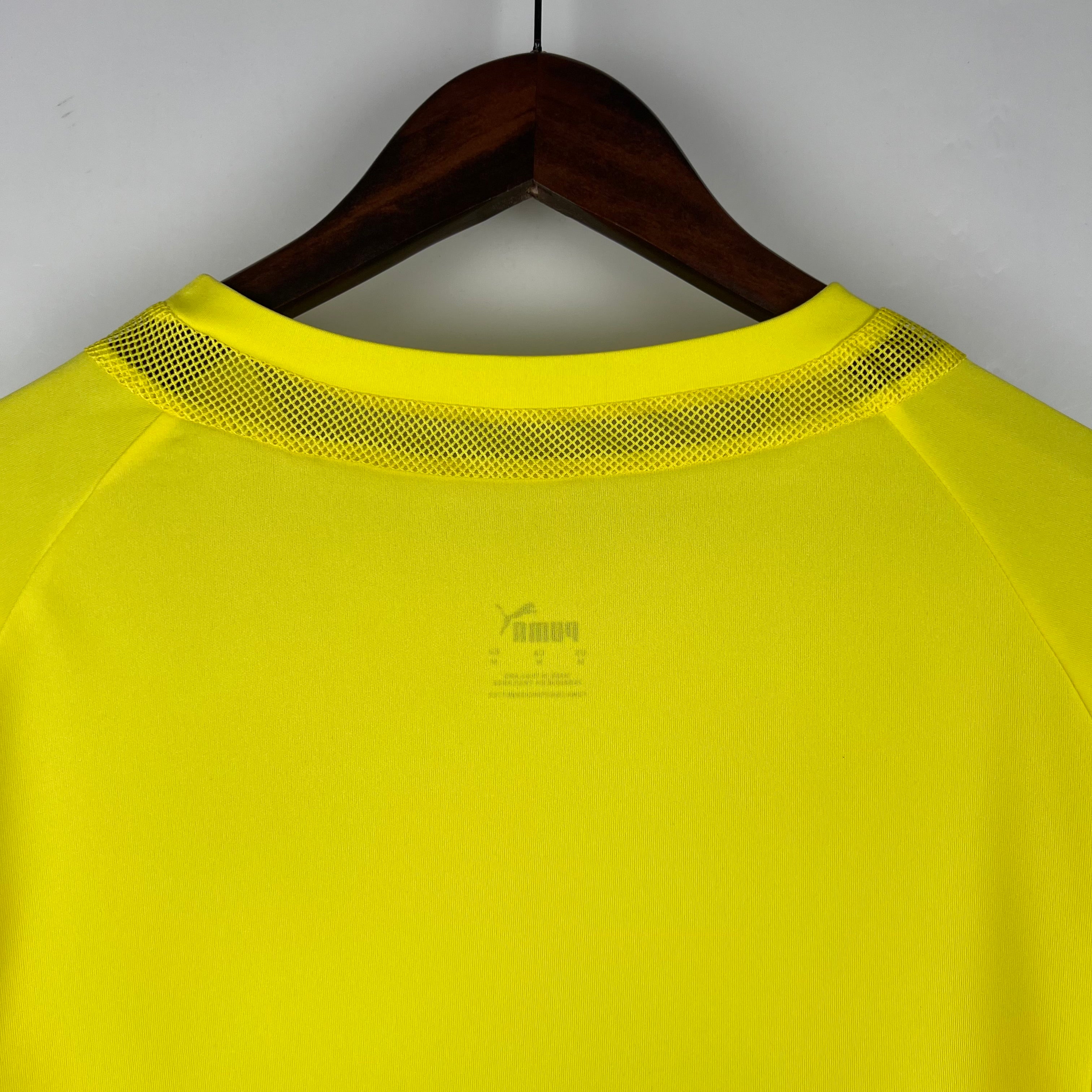 Villarreal home jersey. Season 05/06