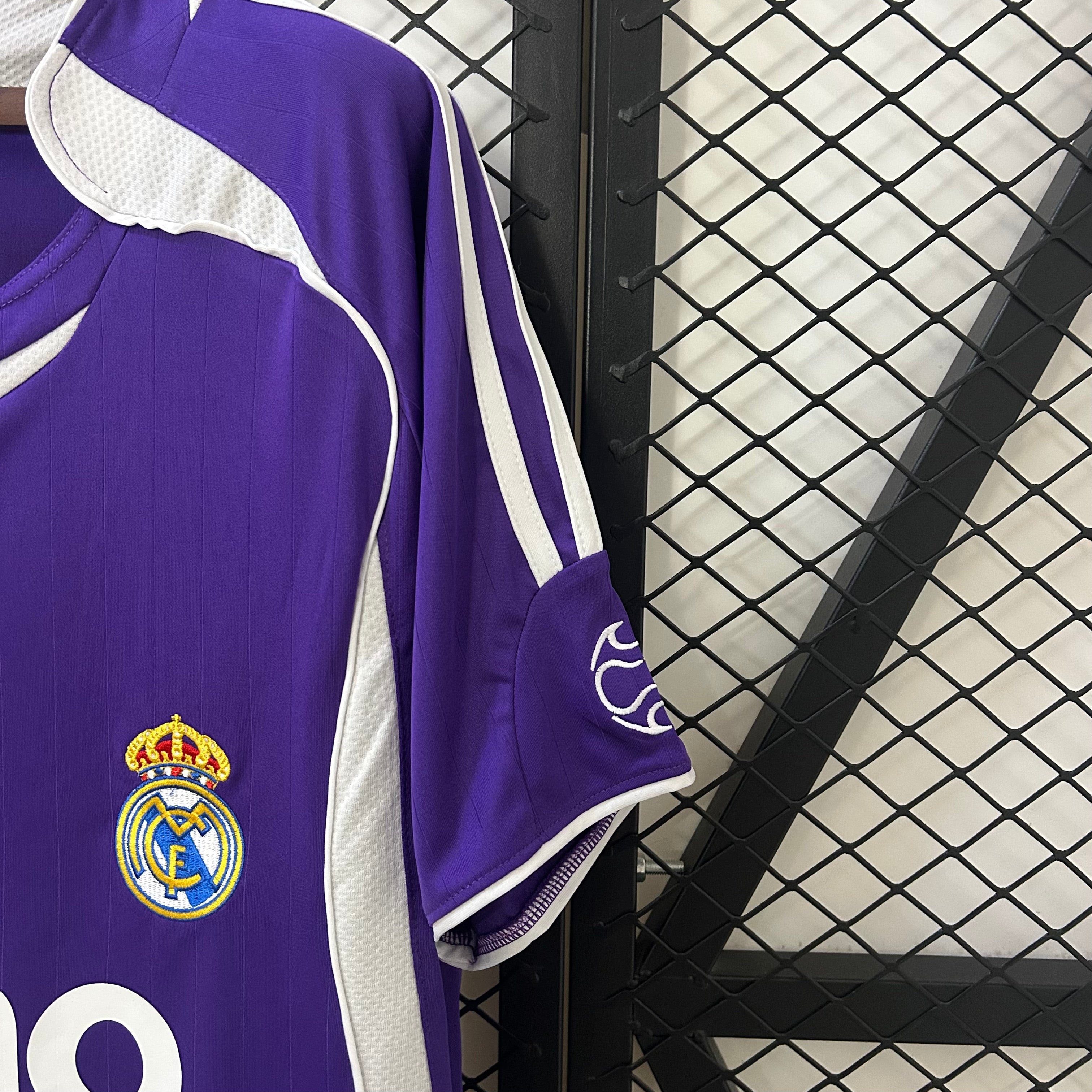 Real Madrid third jersey. Season 06/07