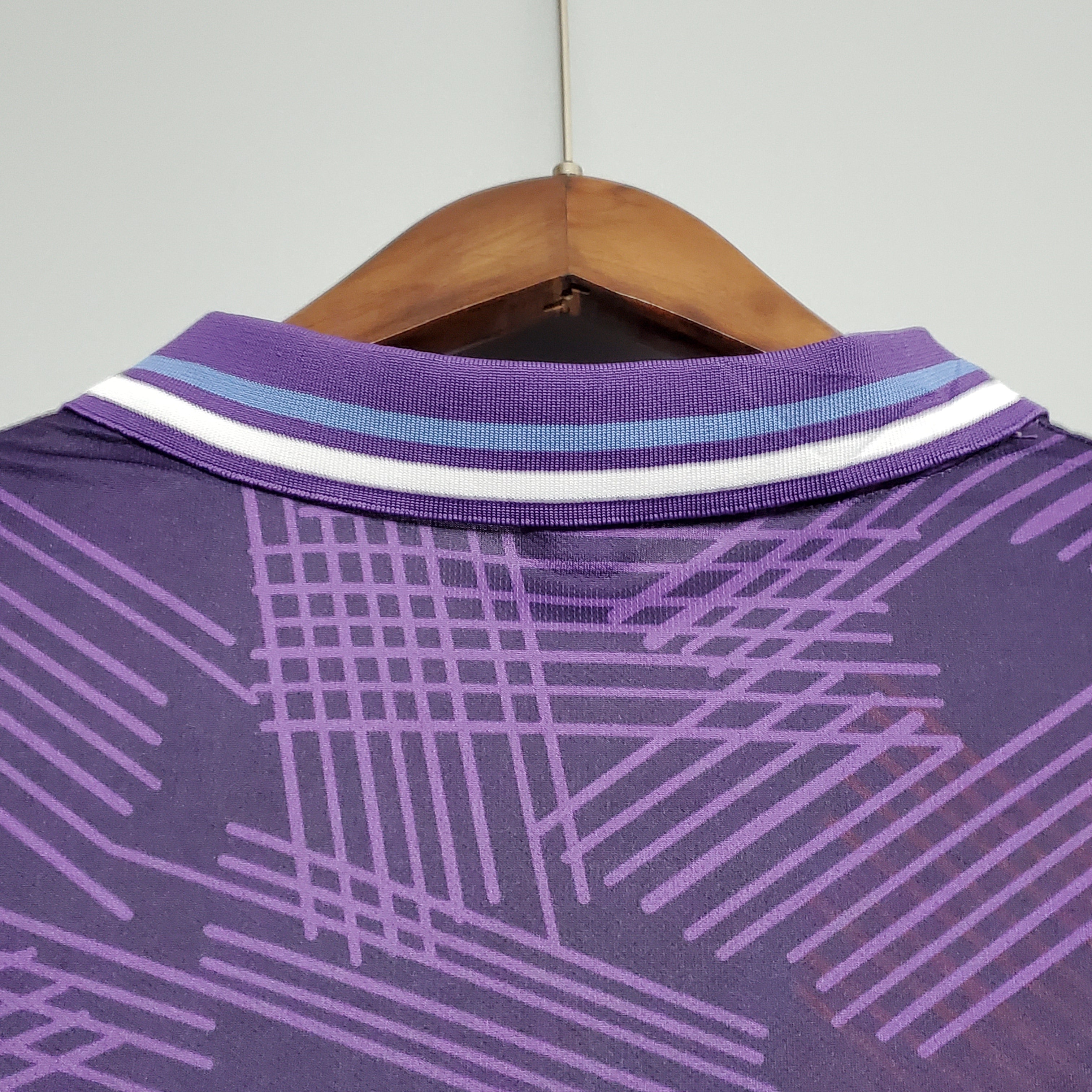 Fiorentina home jersey. Season 92/93