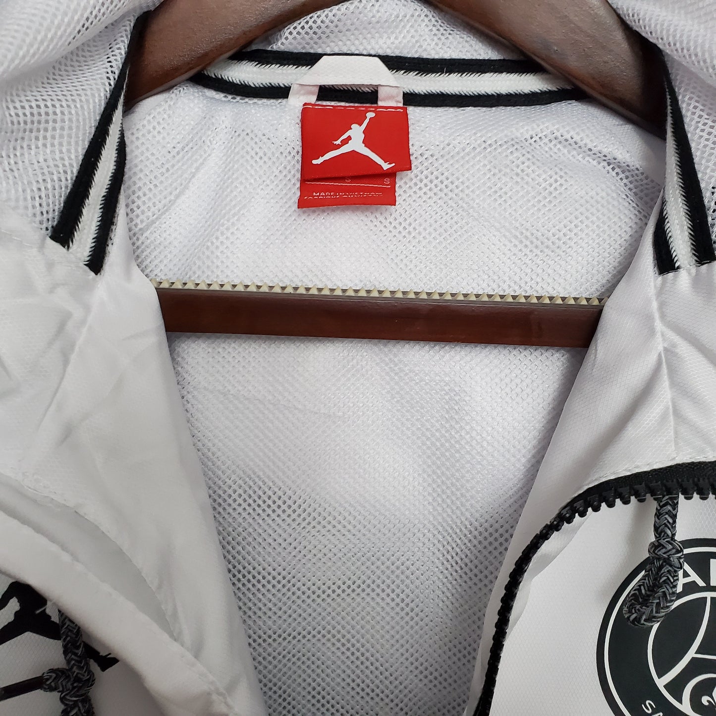 PSG x Jordan Windbreaker