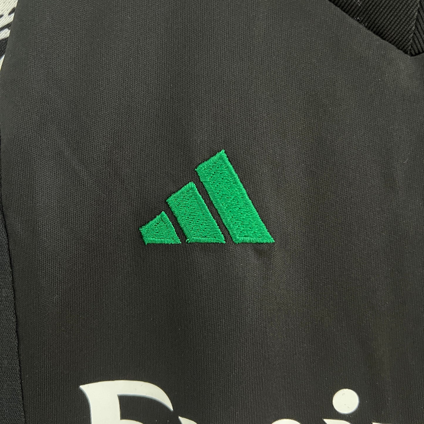 Arsenal away kids set. Season 24/25