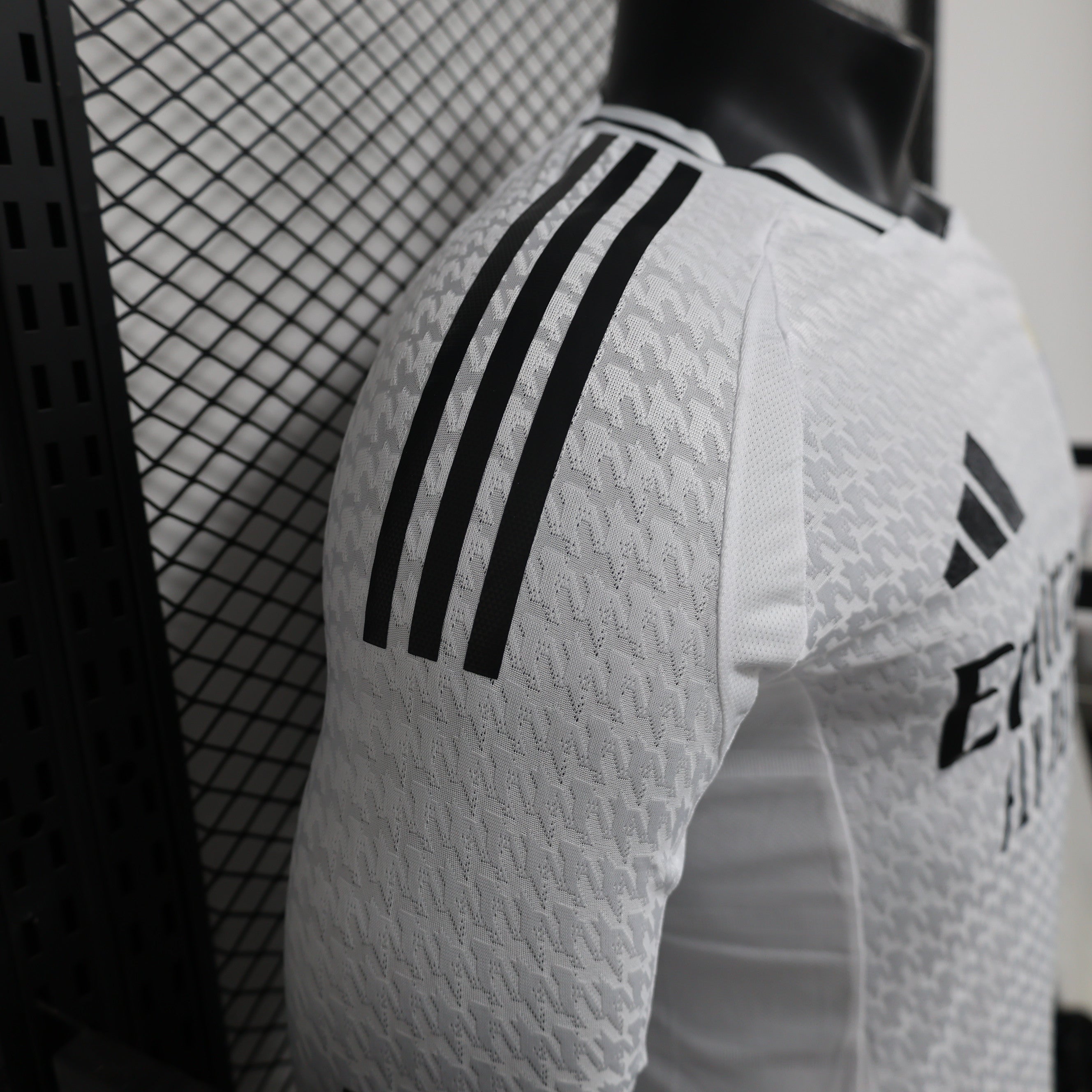 Real Madrid longsleeve home jersey. Season 24/25 (Player Version)