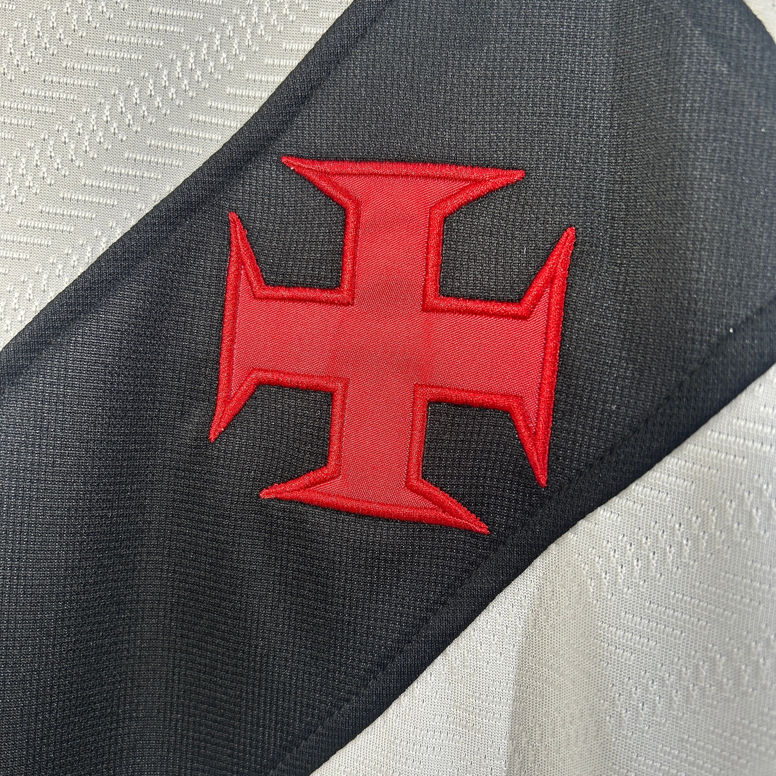 Vasco Da Gama away jersey. Season 25/26 (All sponsors included)