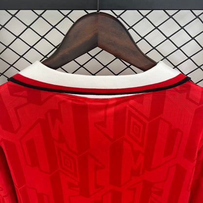 Manchester United longsleeve home jersey. Season 92/94
