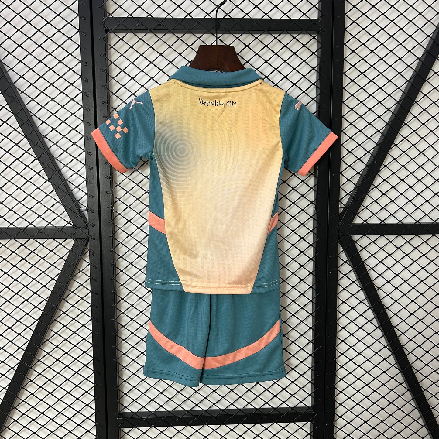 Manchester City third kids set. Season 24/25