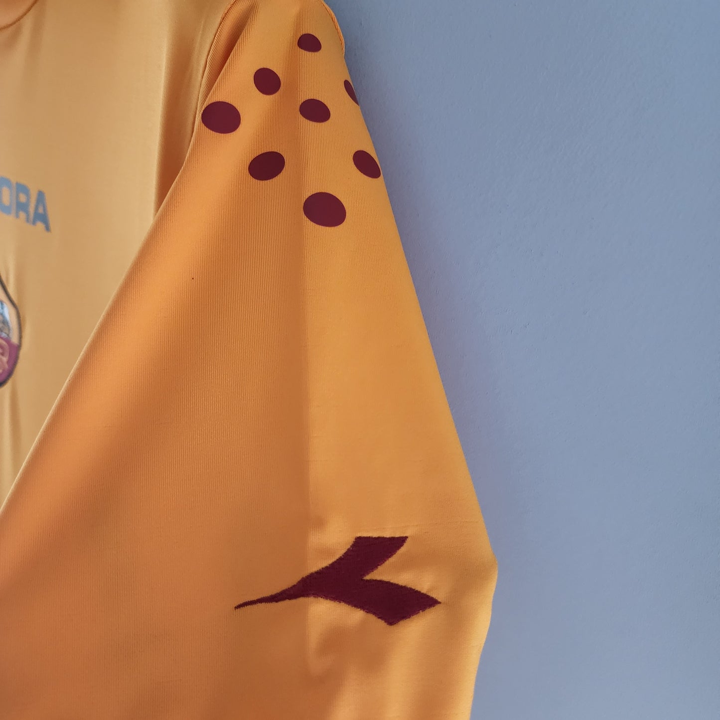 Roma home jersey. Season 05/06